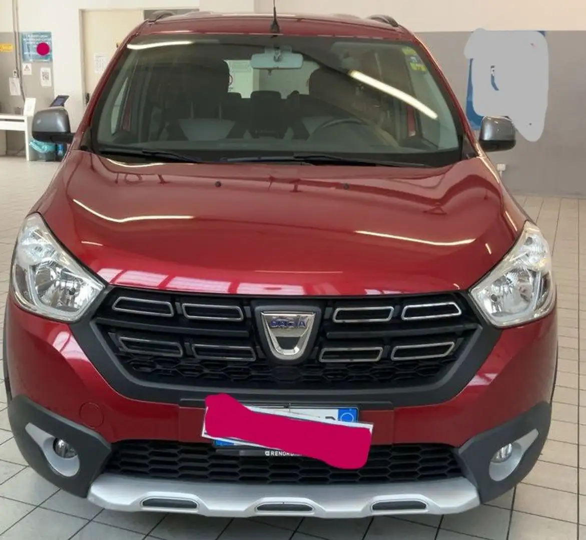 Dacia Lodgy Lodgy 2017 1.5 blue dci Comfort s Rouge - 1