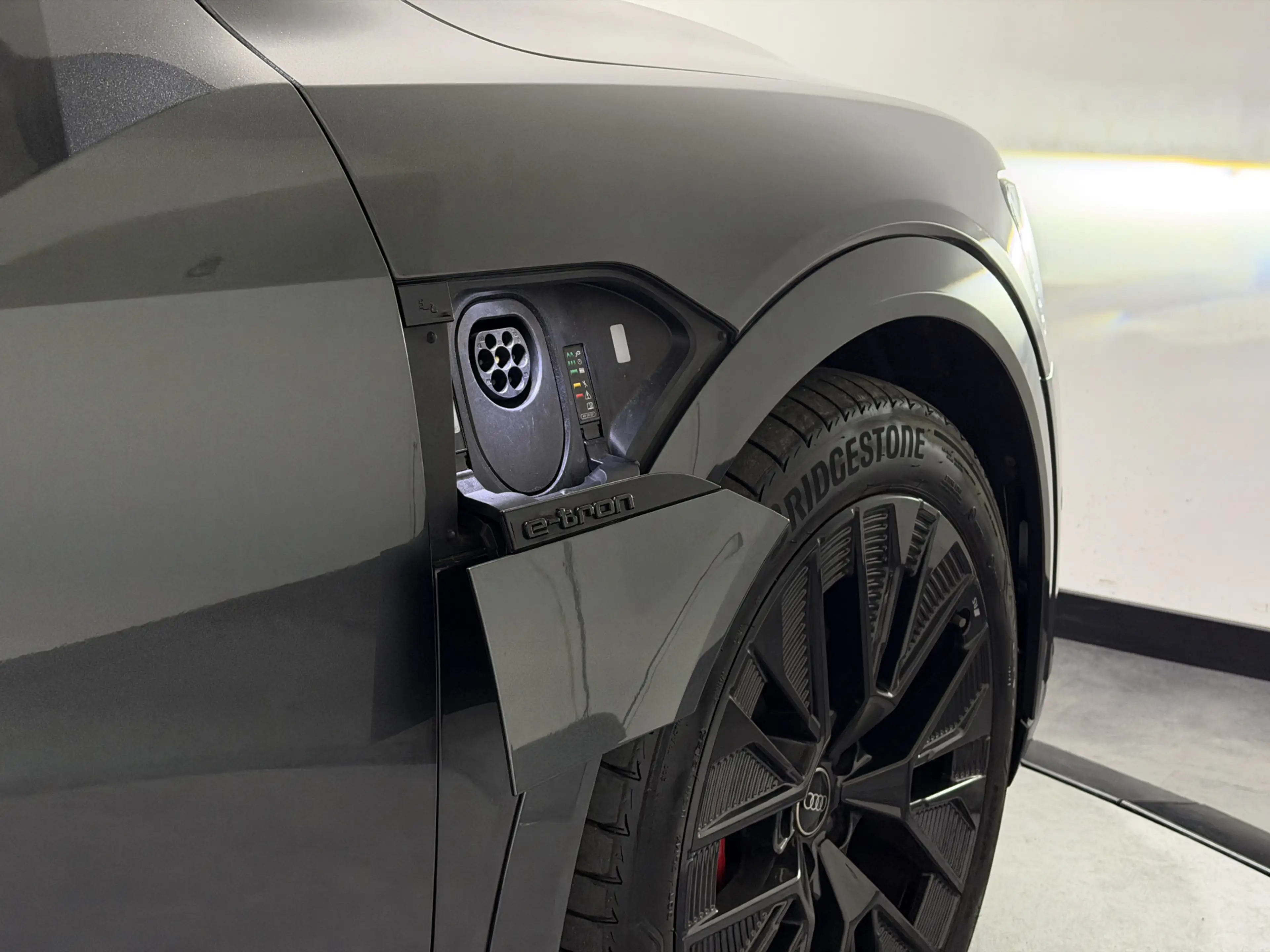 Audi Q8 e-tron Sportback 55 quattro S Edition 115 kWh | 22kW lade — photo 15