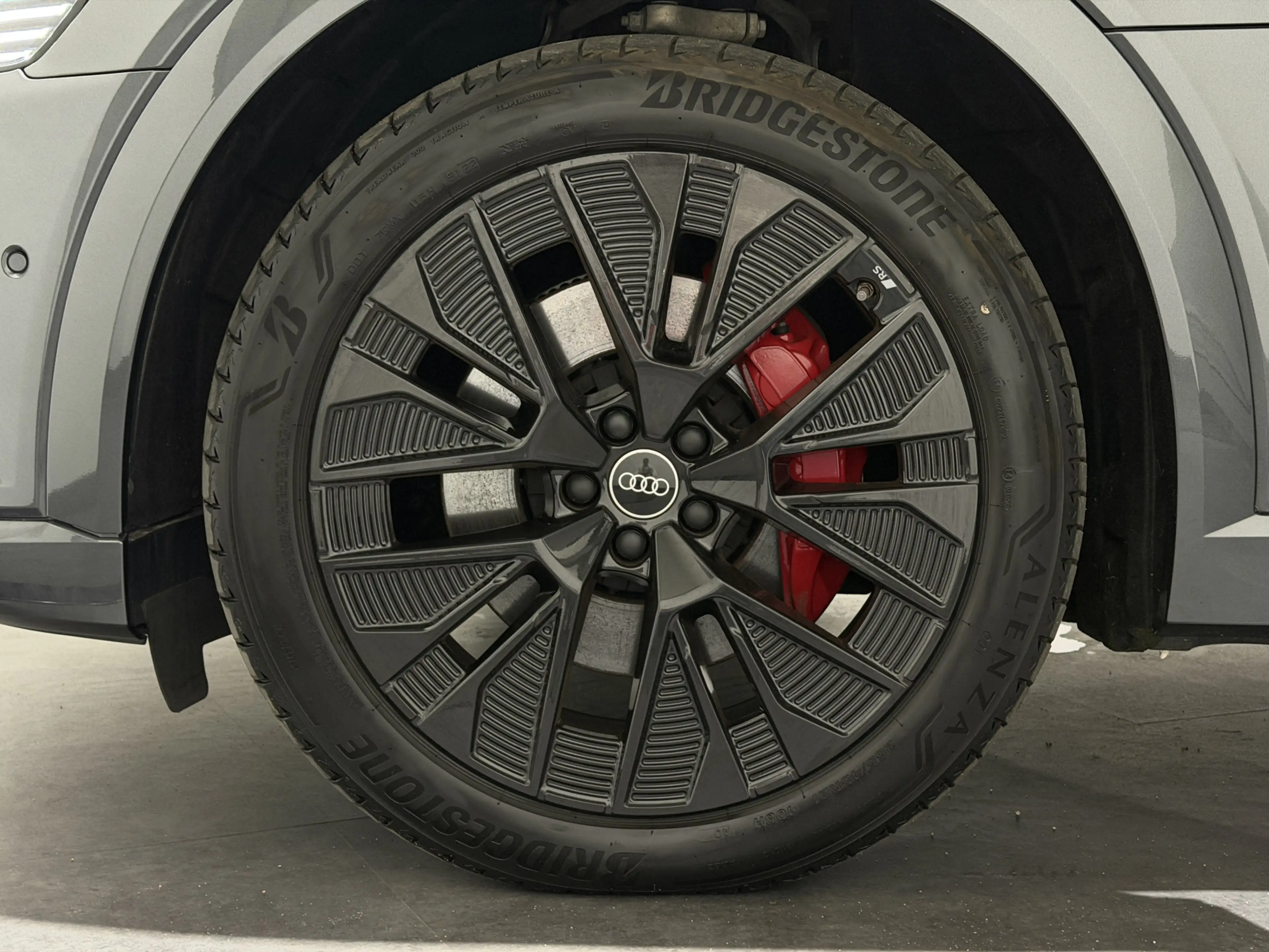 Audi Q8 e-tron Sportback 55 quattro S Edition 115 kWh | 22kW lade — photo 19
