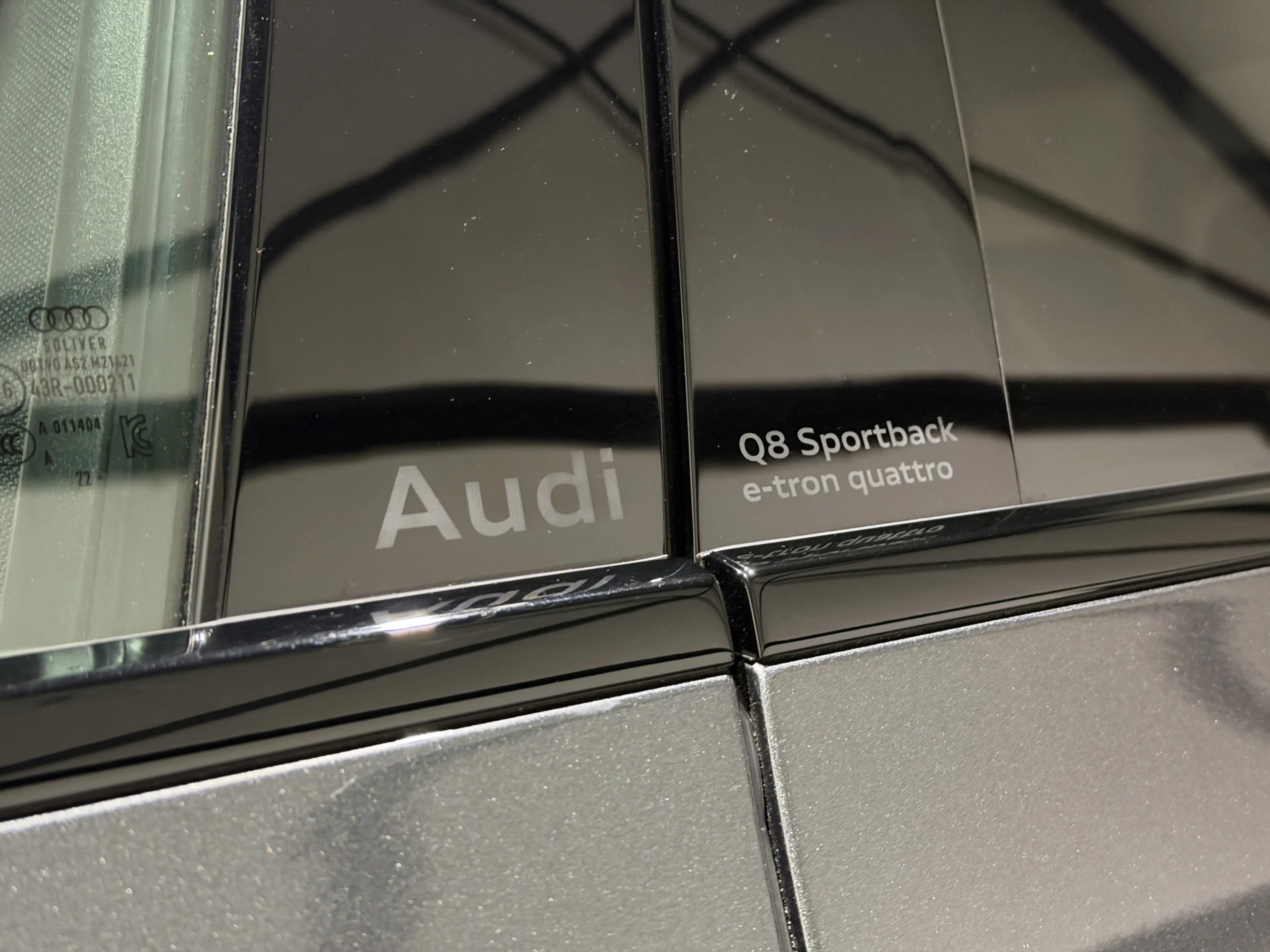 Audi Q8 e-tron Sportback 55 quattro S Edition 115 kWh | 22kW lade — photo 16