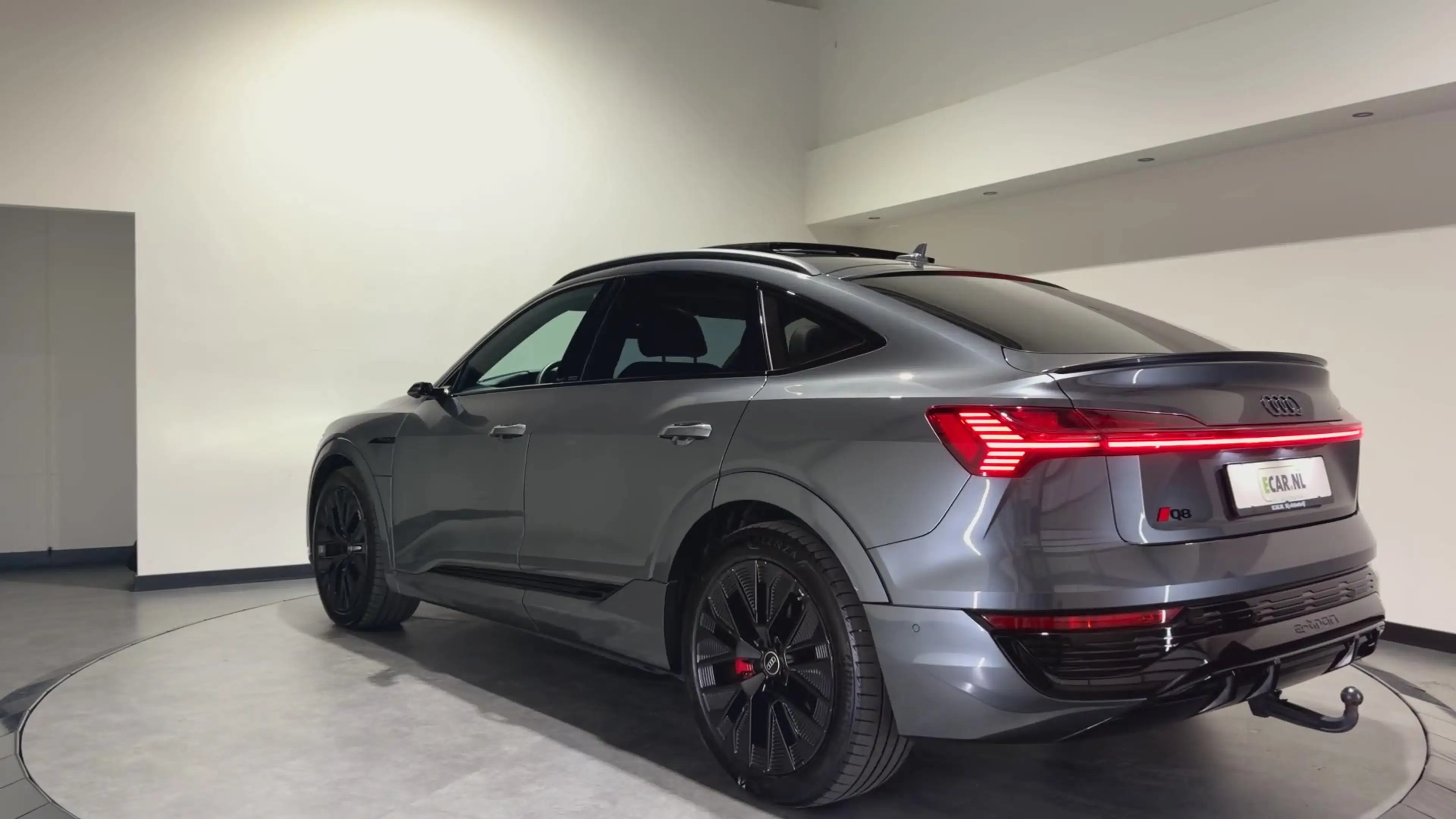 Audi Q8 e-tron Sportback 55 quattro S Edition 115 kWh | 22kW lade — photo 6