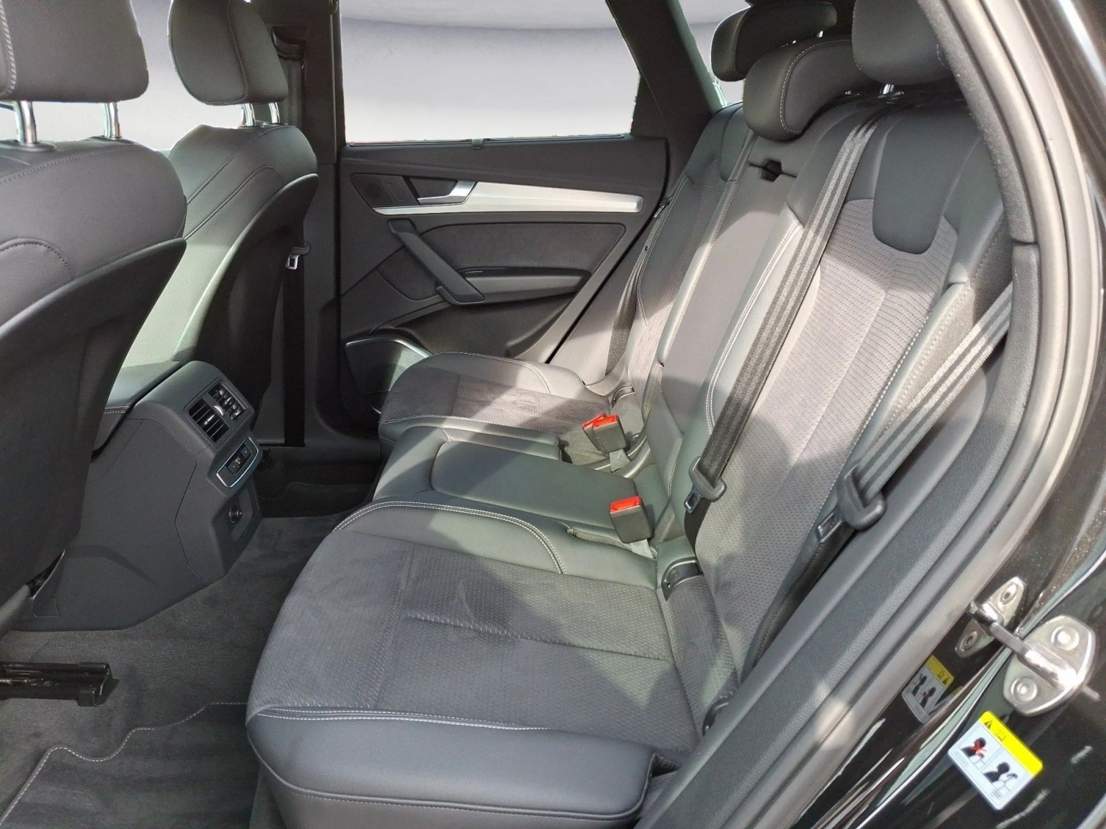 Audi SQ5 3,0 TDI quattro tiptronic — photo 14