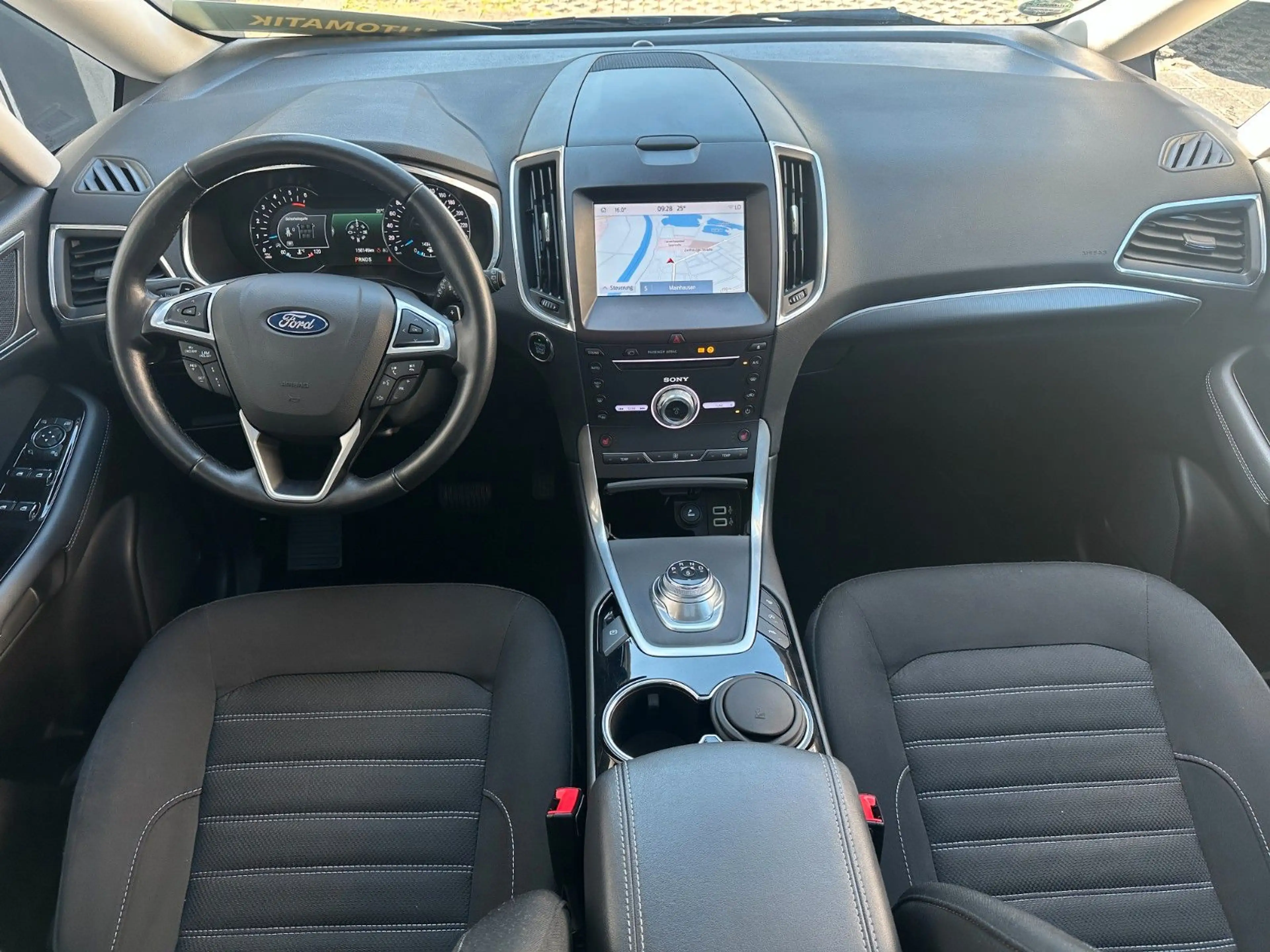 Ford Galaxy Titanium 2,0 241 PS LED AHK Cam ACC Navi — photo 4