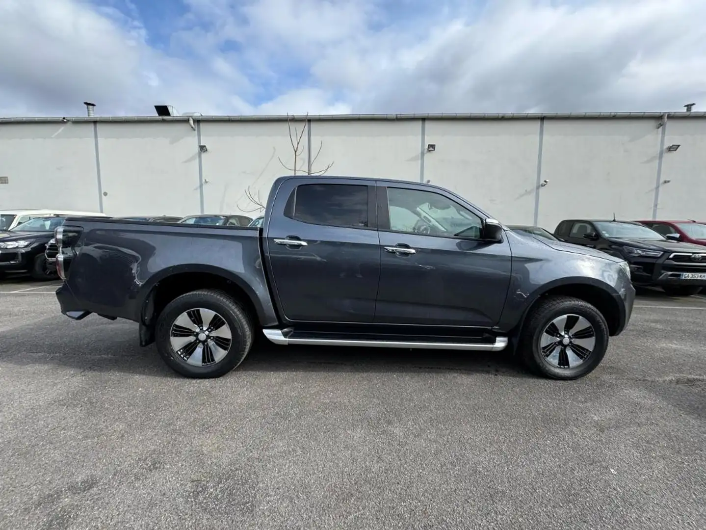 Isuzu D-Max 1.9 TD 163 DOUBLE CABINE LS - 2