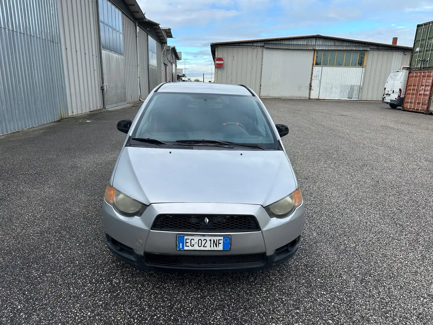 Mitsubishi Colt 1.1 12V 5p. Sound Climatic Argento - 2