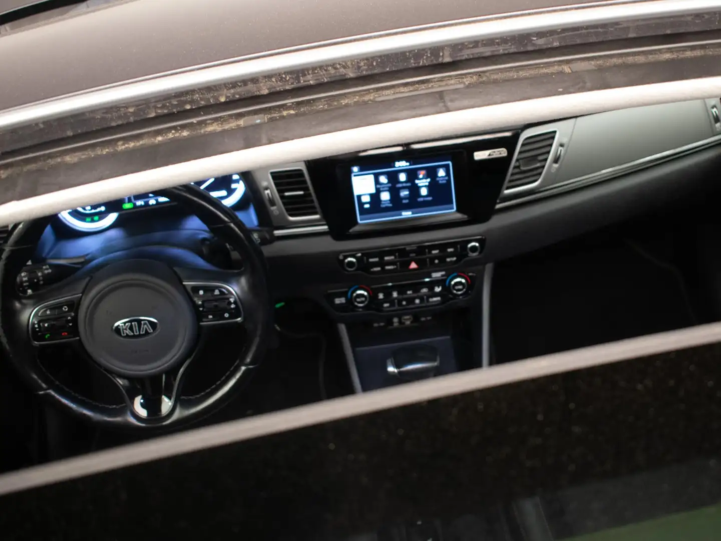 Kia Niro 1.6 GDi Hybrid Edition Sport (SCHUIFDAK,APPLE CARP Grijs - 2