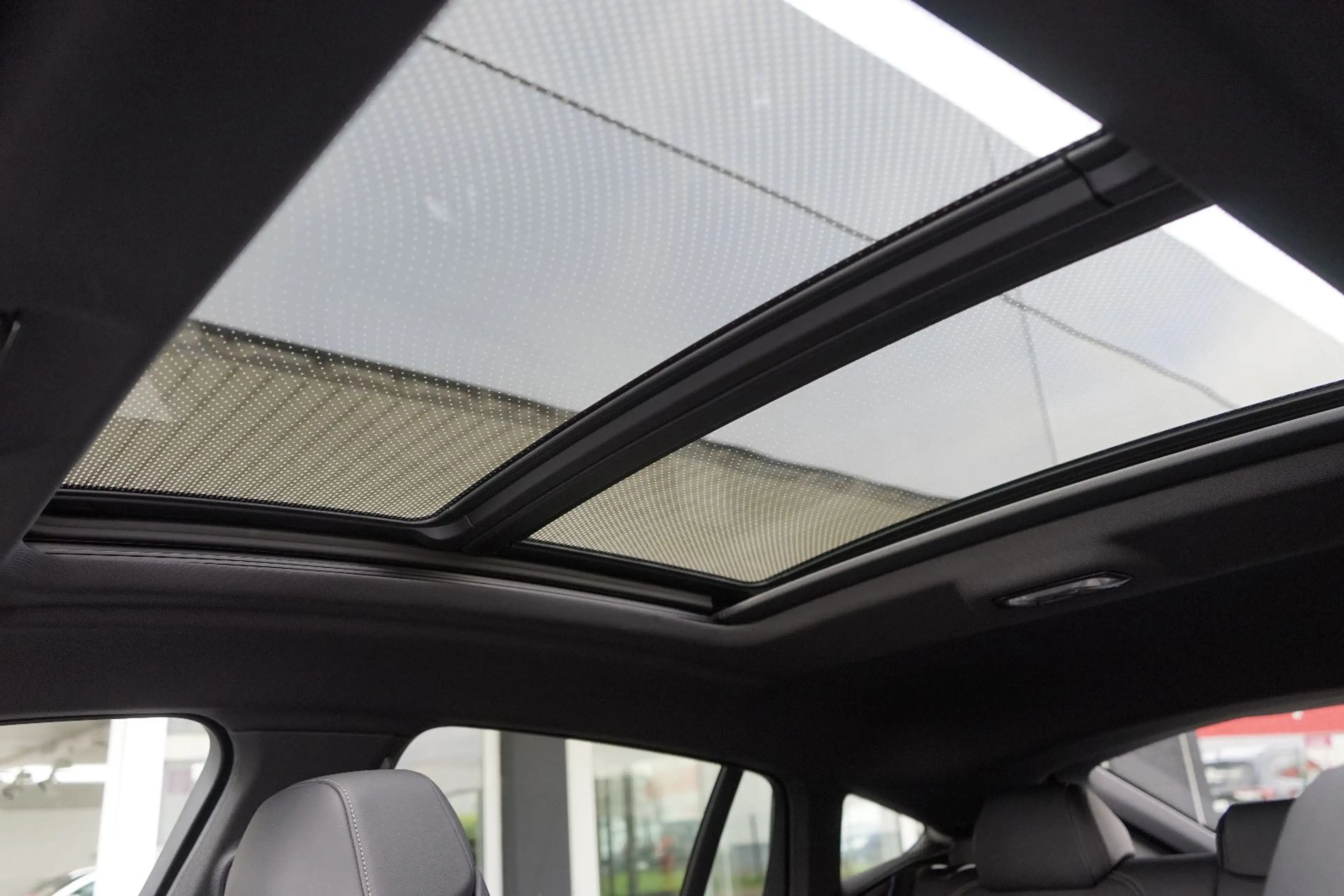 BMW X6 M i*M Sport*M Sitze*ACC*HUD*Softclo*Pano SKY — photo 9