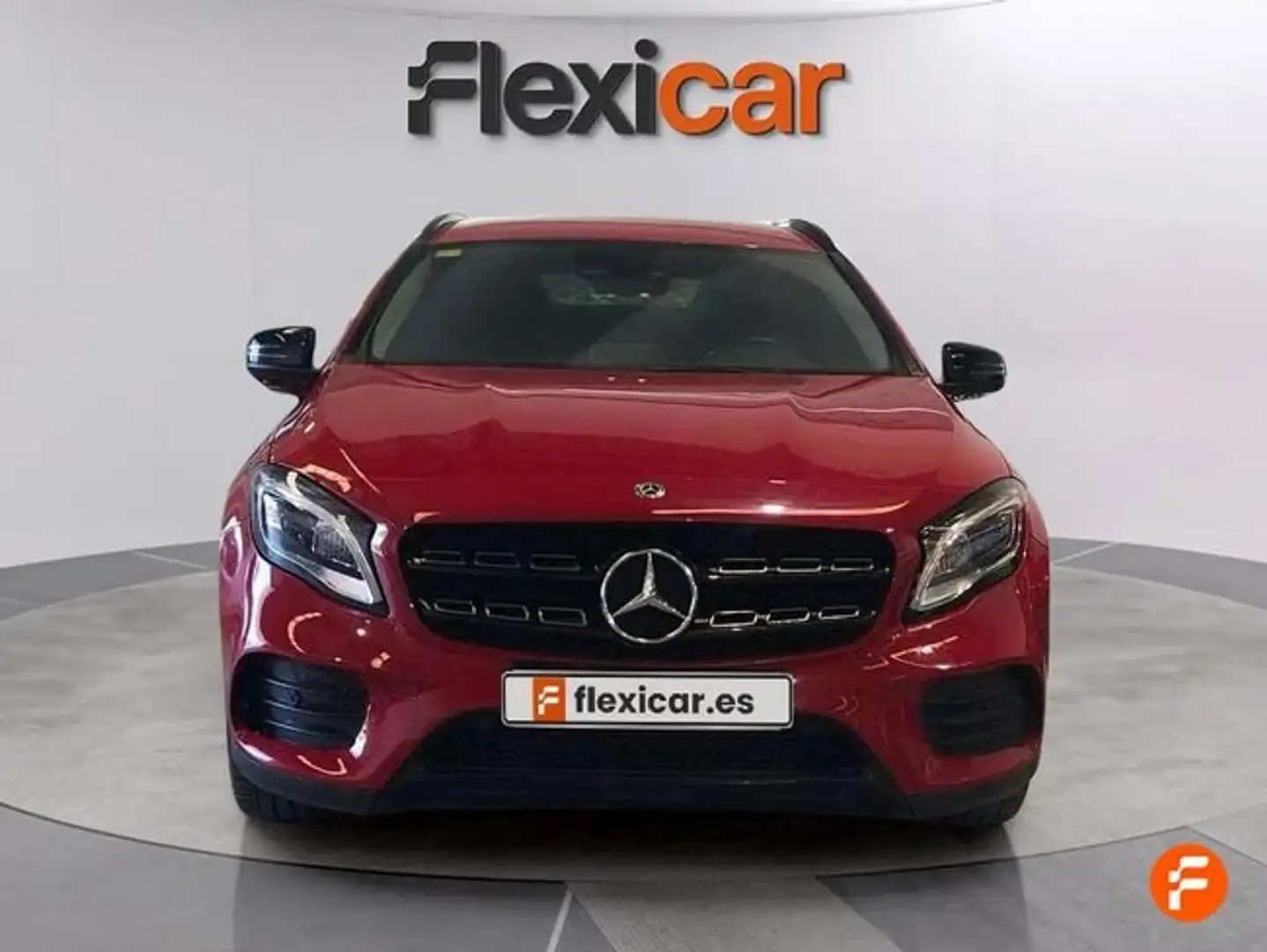 Mercedes-Benz GLA 180 +180 Rojo - 2