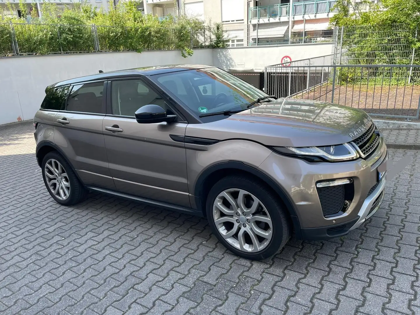 Land Rover Range Rover Evoque SE Dynamic Barna - 1