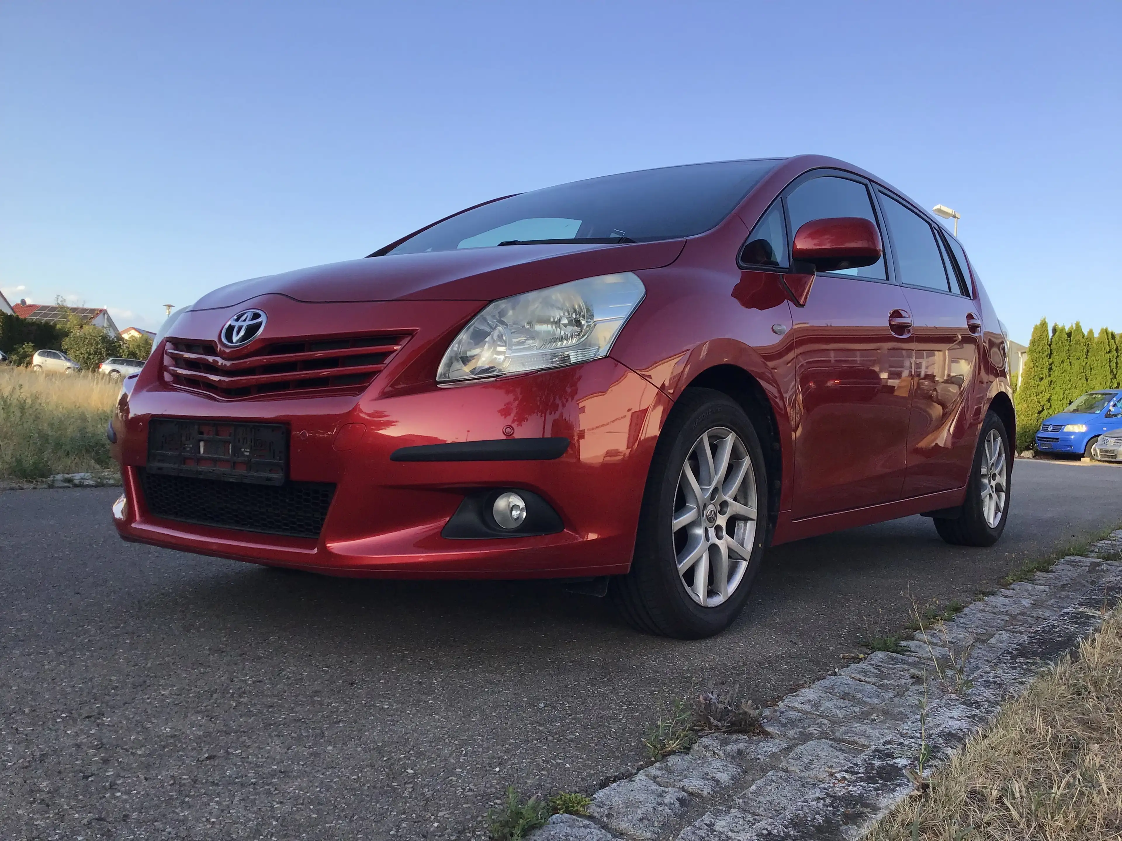 Toyota Verso Executive Kamera 7 Sitze 8-fach Tempomat Alu AHK… — photo 5