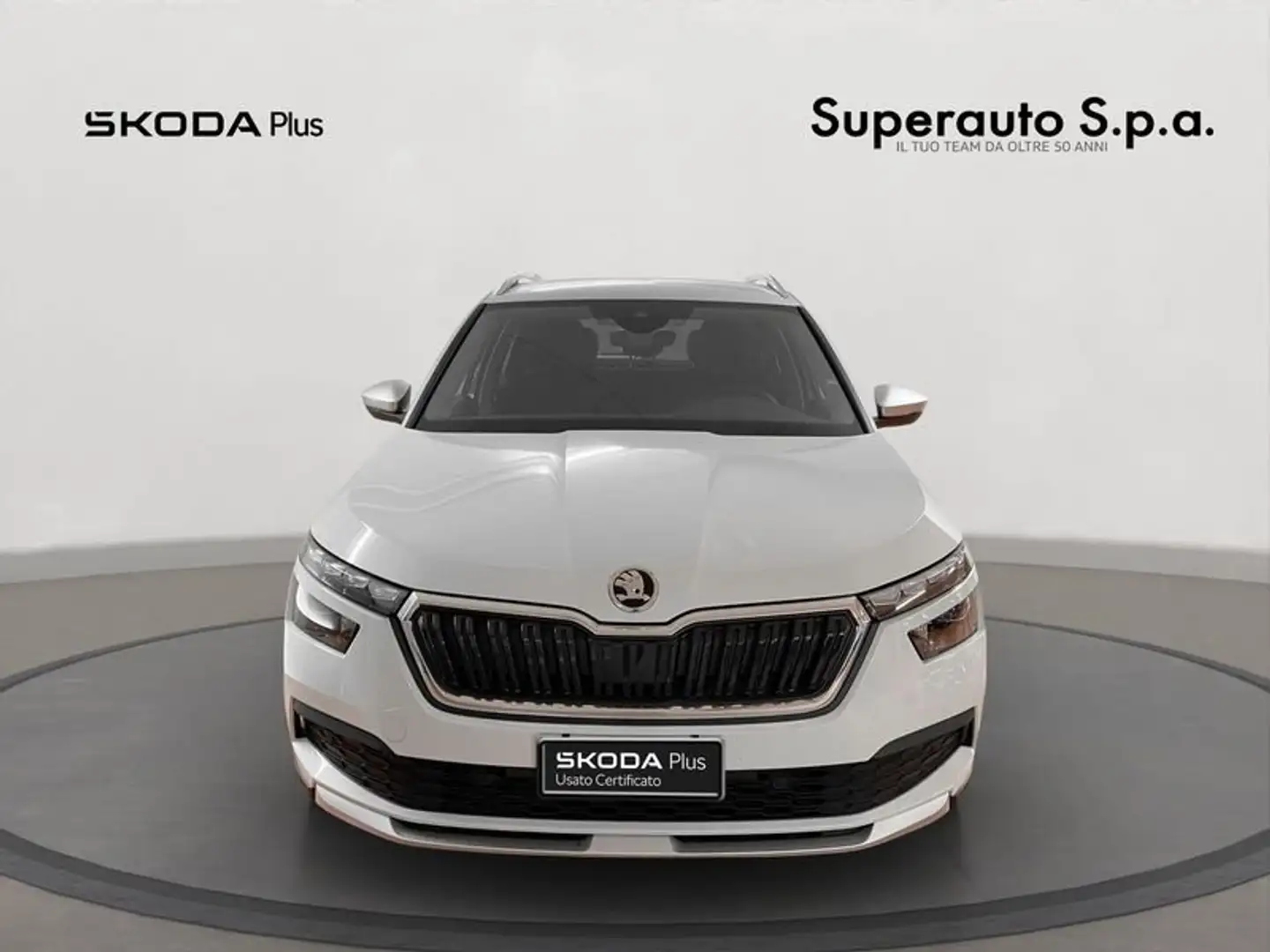 Skoda Kamiq 1.0 TSI 110 CV DSG ScoutLine Bianco - 2