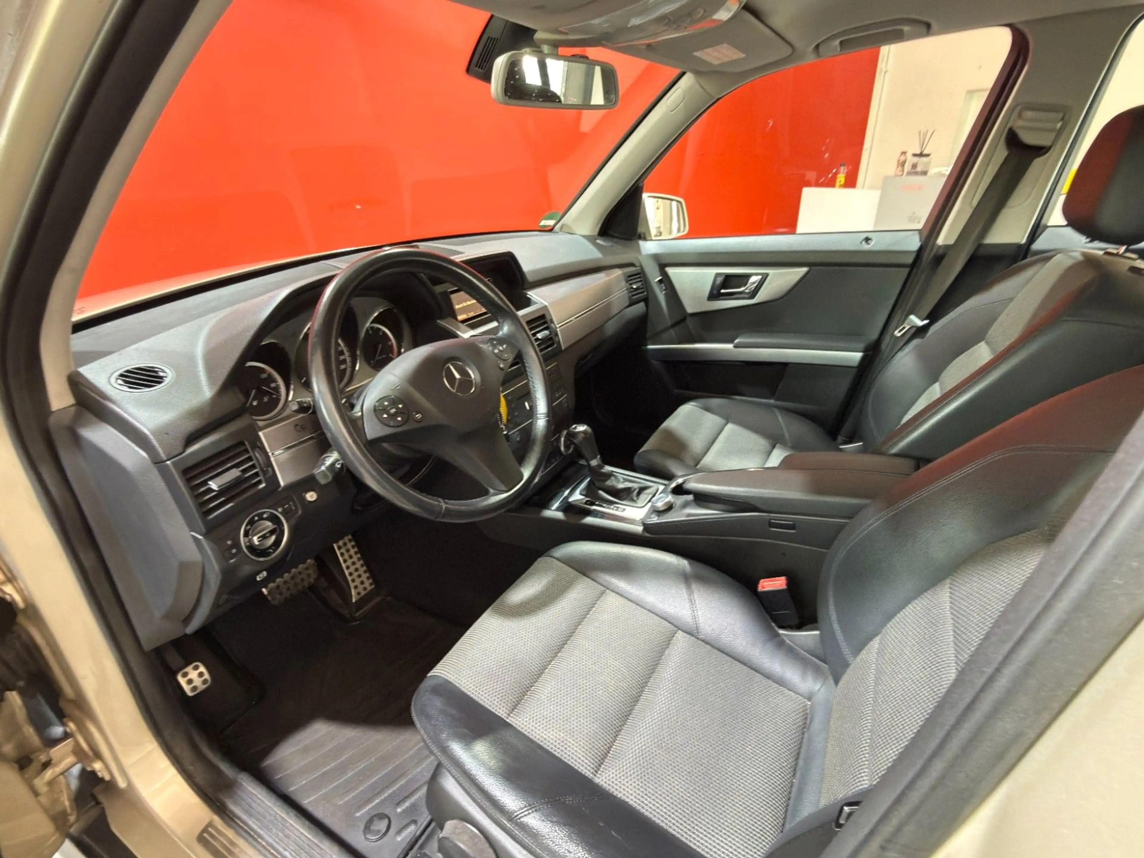 Mercedes-Benz GLK 220 GLK -Klasse CDI BlueEfficiency AHK — photo 9