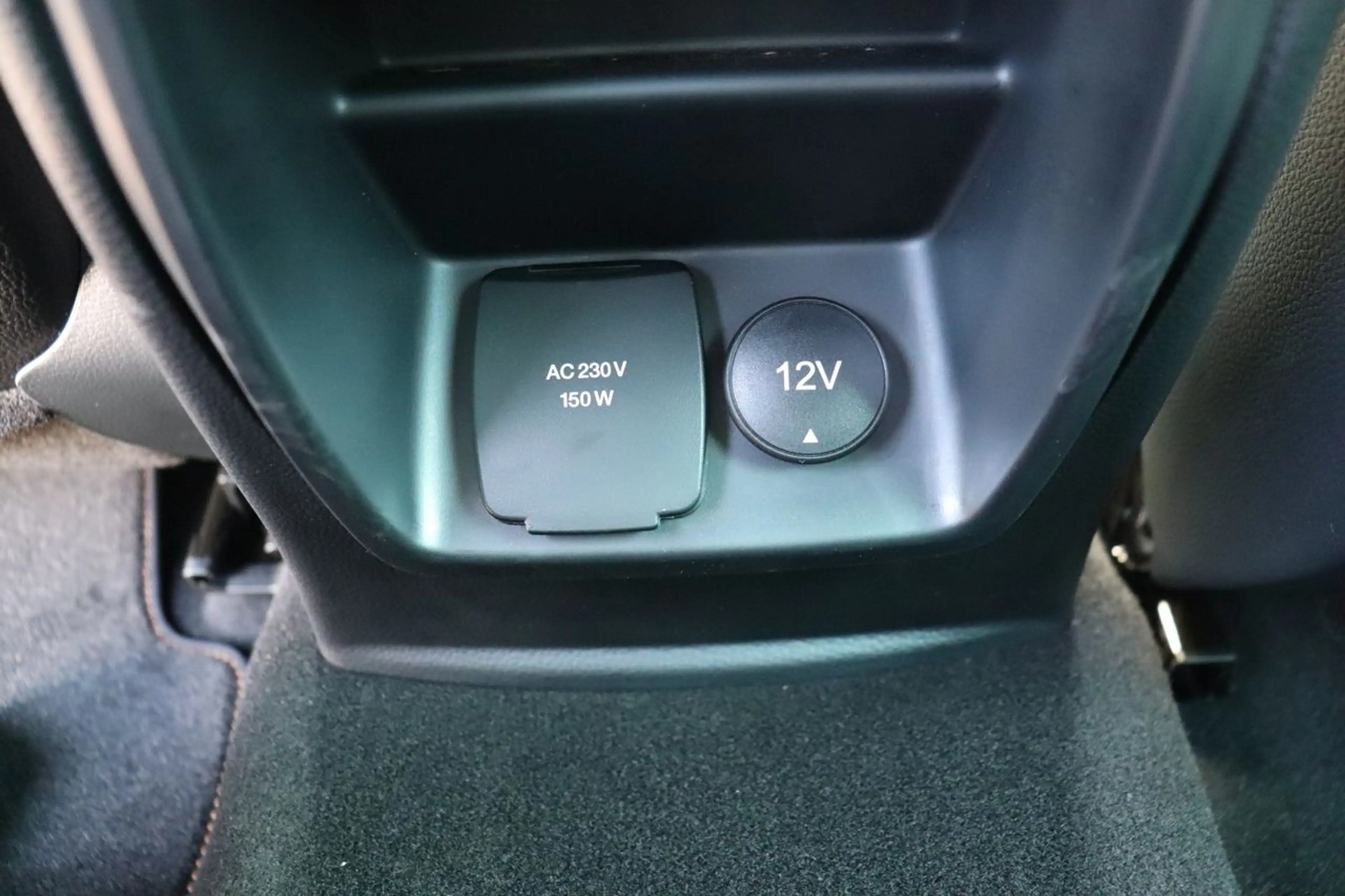 Ford Ranger 2.0 TDCi Wildtrak Doppelkabine 4x4 Navi — photo 11