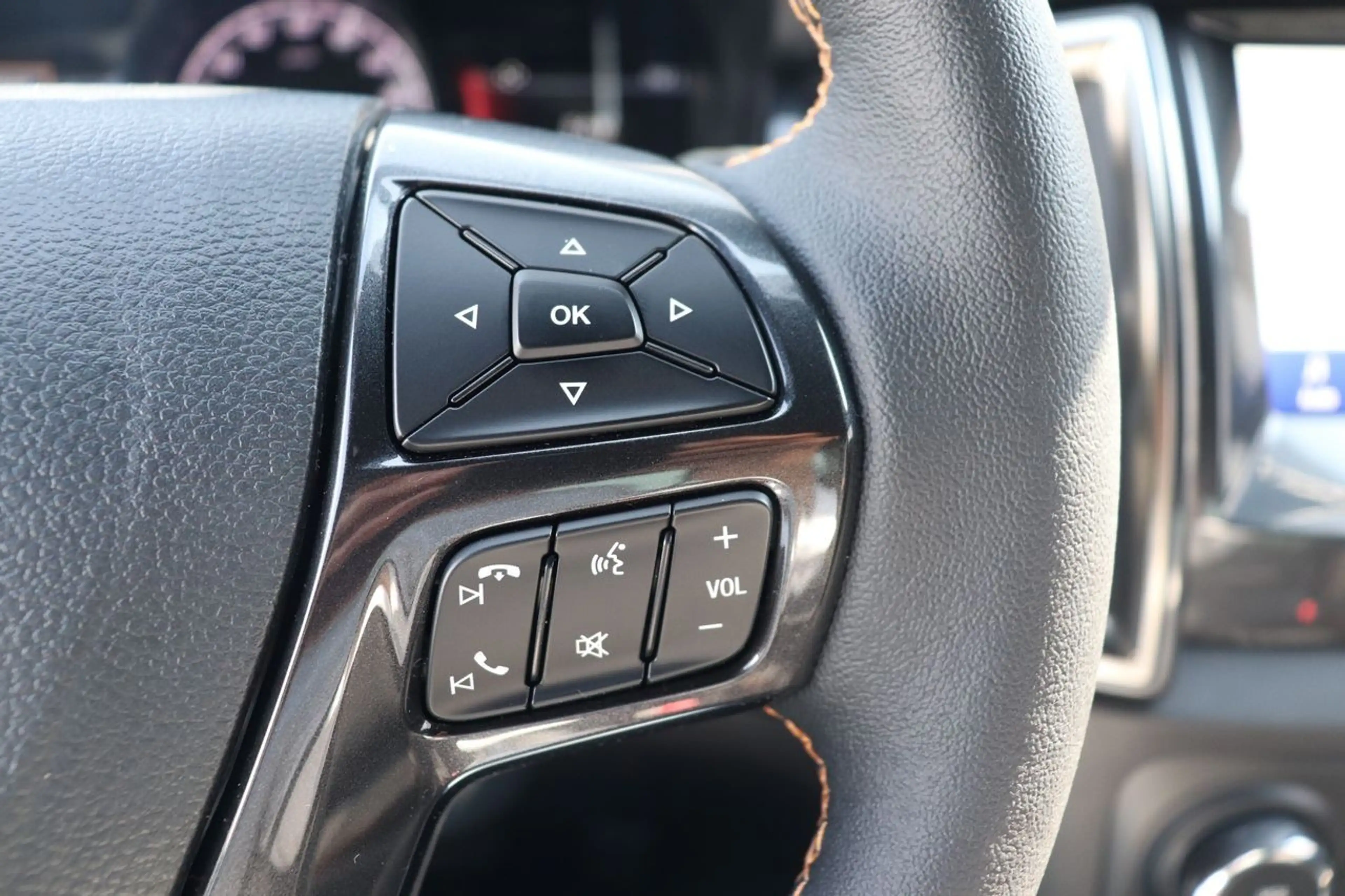 Ford Ranger 2.0 TDCi Wildtrak Doppelkabine 4x4 Navi — photo 15