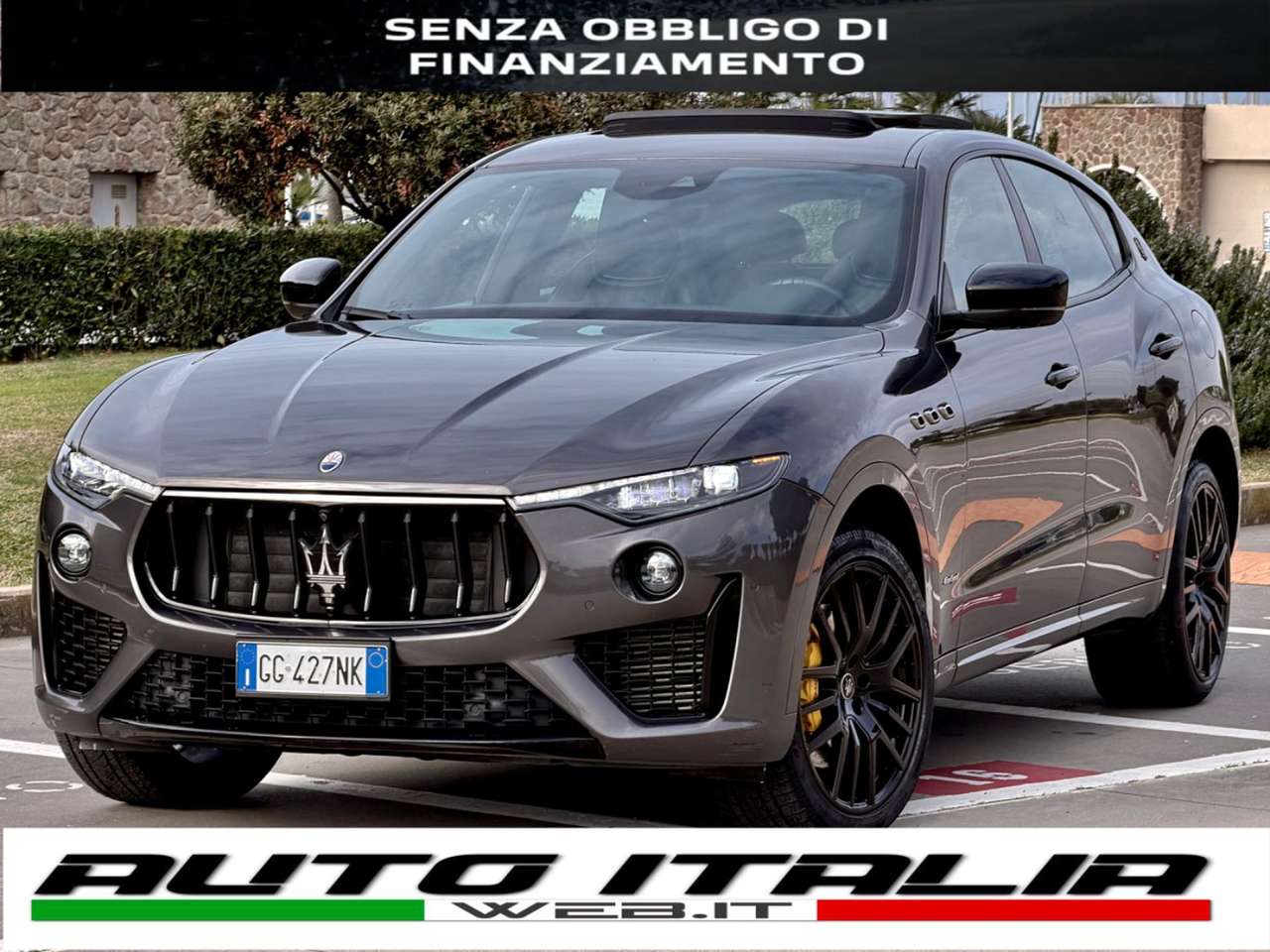 Maserati Levante MY22 GRANSPORT+TETTO+BLACK PACK+PINZE GIALLE