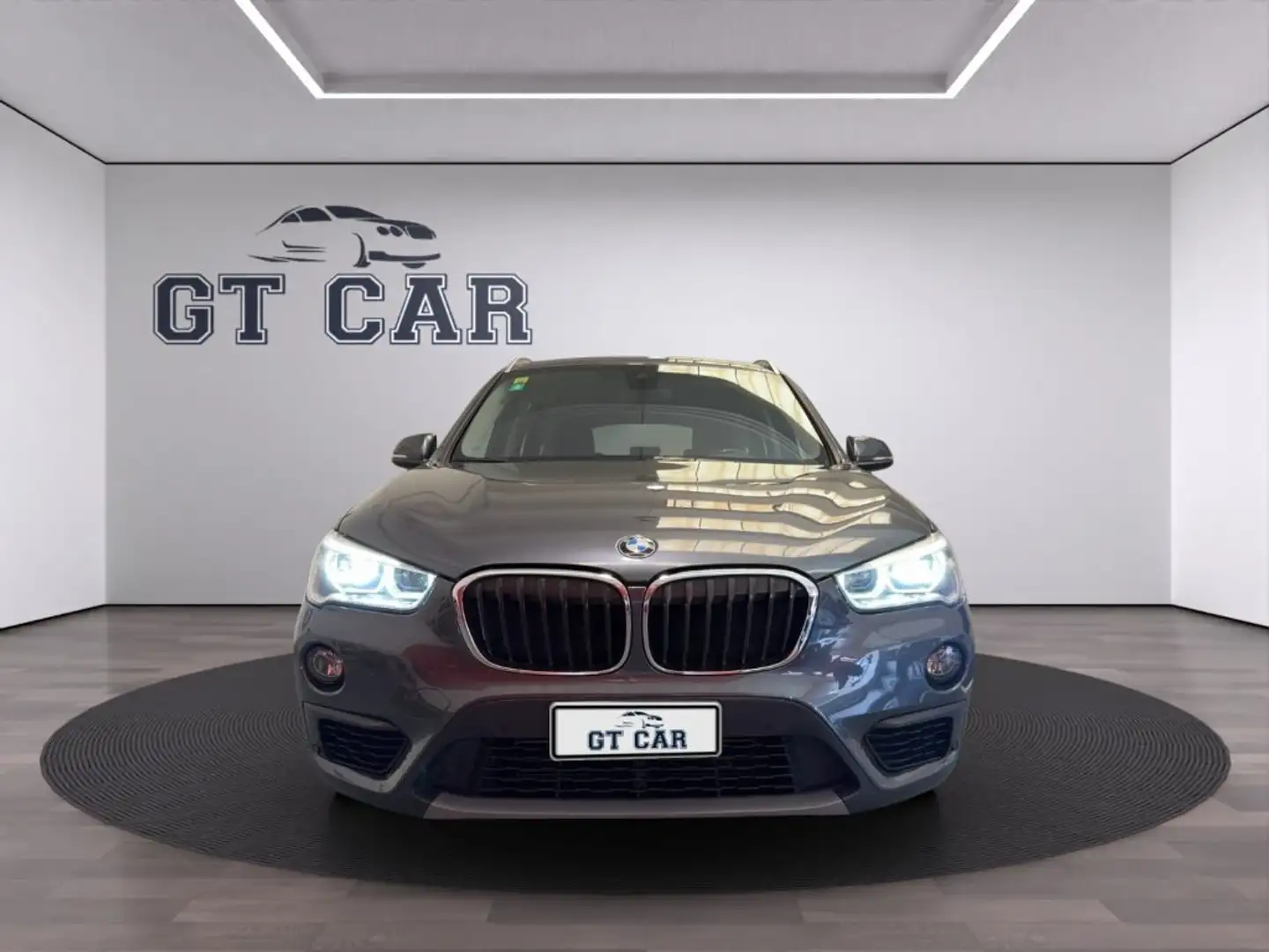 BMW X1 xDrive20d Business (con 112.142 km) Gris - 2