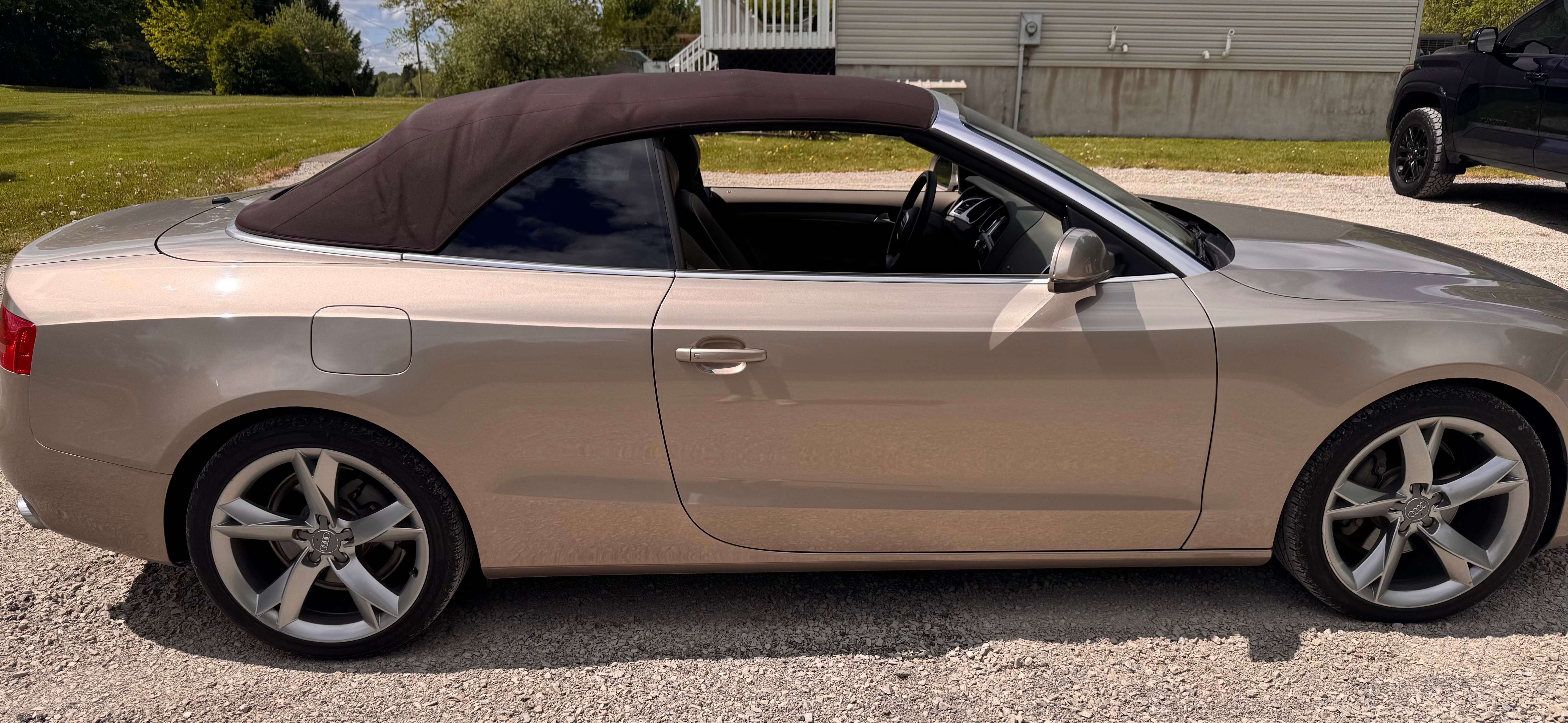 2011 Audi A5 Convertible alt 5