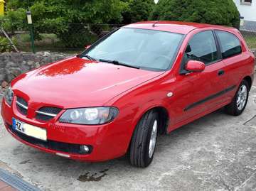Almera 1.5 visia