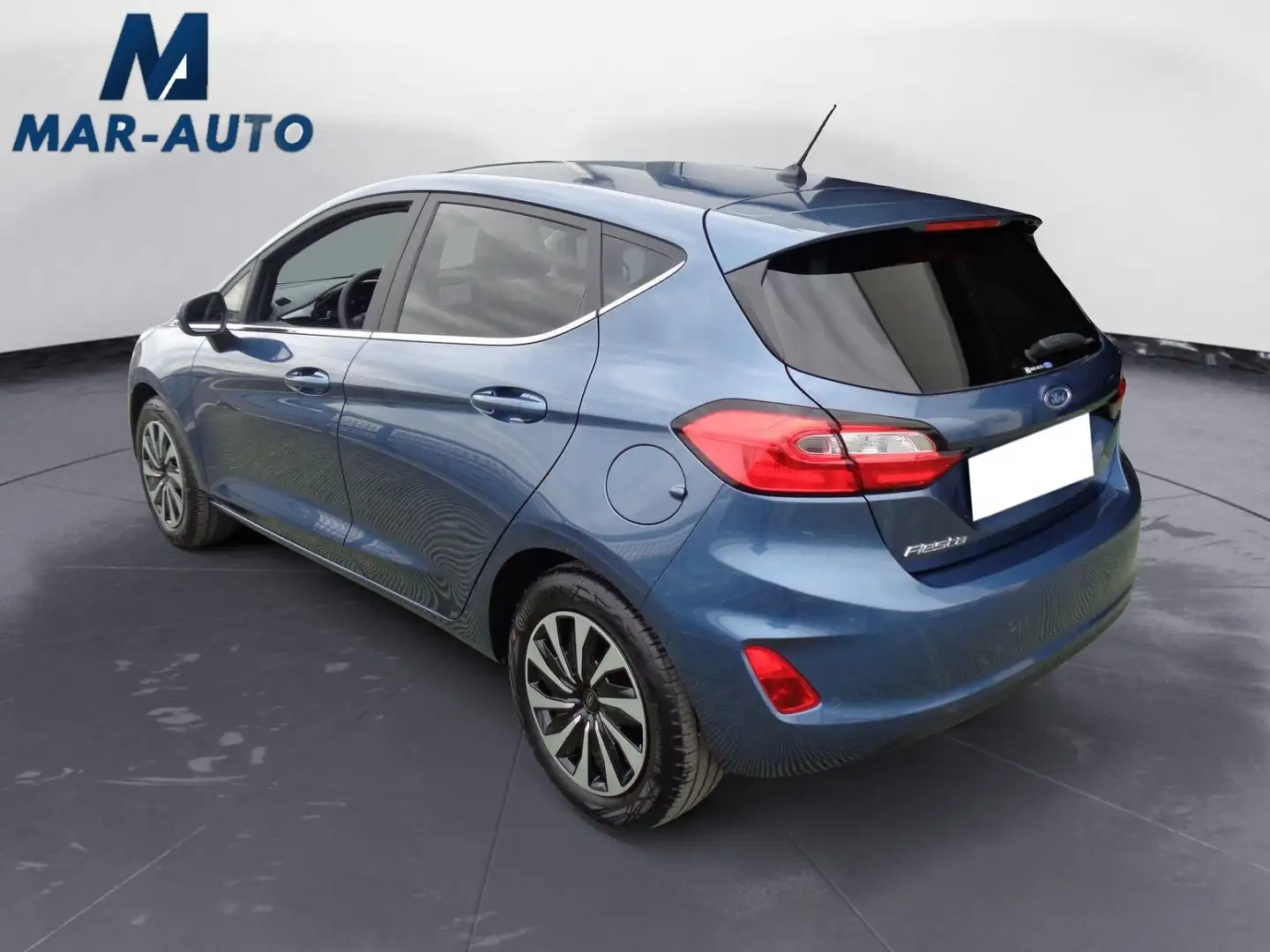 Ford Fiesta 1.1 75 CV GPL 5 porte Titanium Niebieski - 2