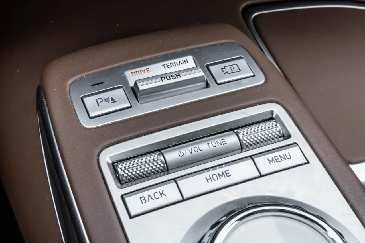 Genesis GV70 fotografie Genesis GV70
