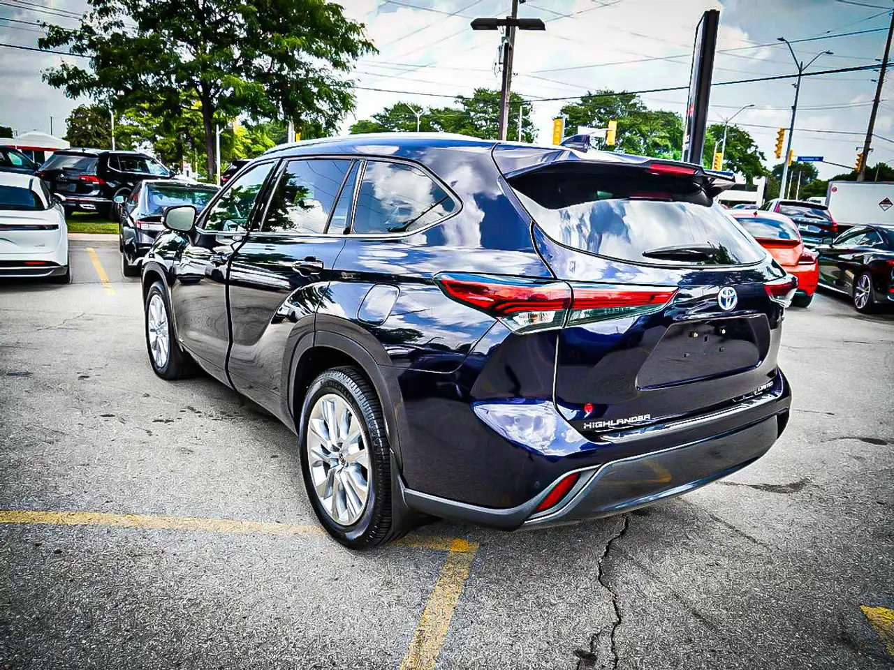Toyota Highlander снимка Toyota Highlander