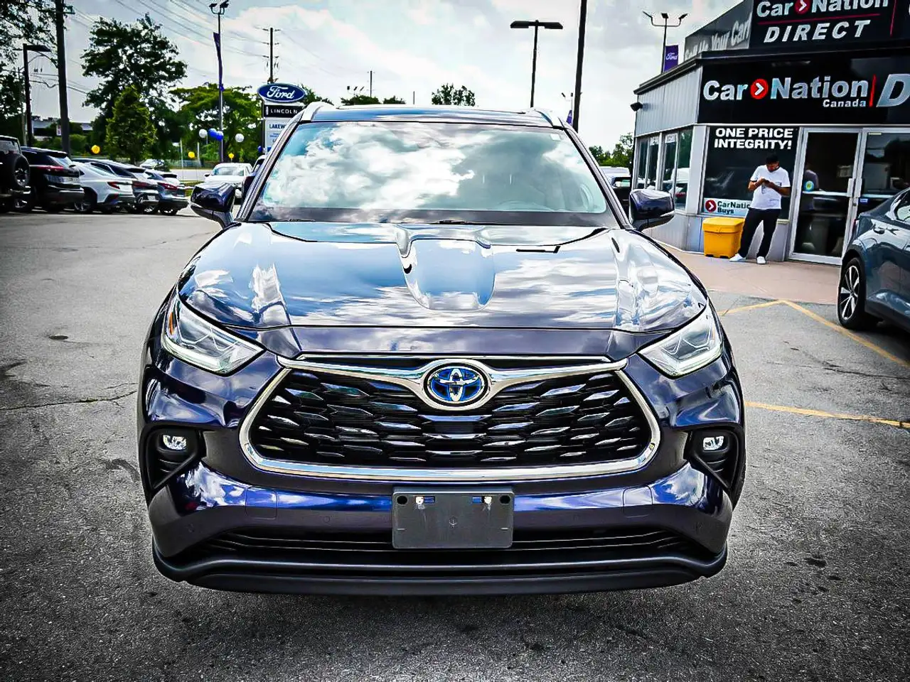 Toyota Highlander снимка Toyota Highlander