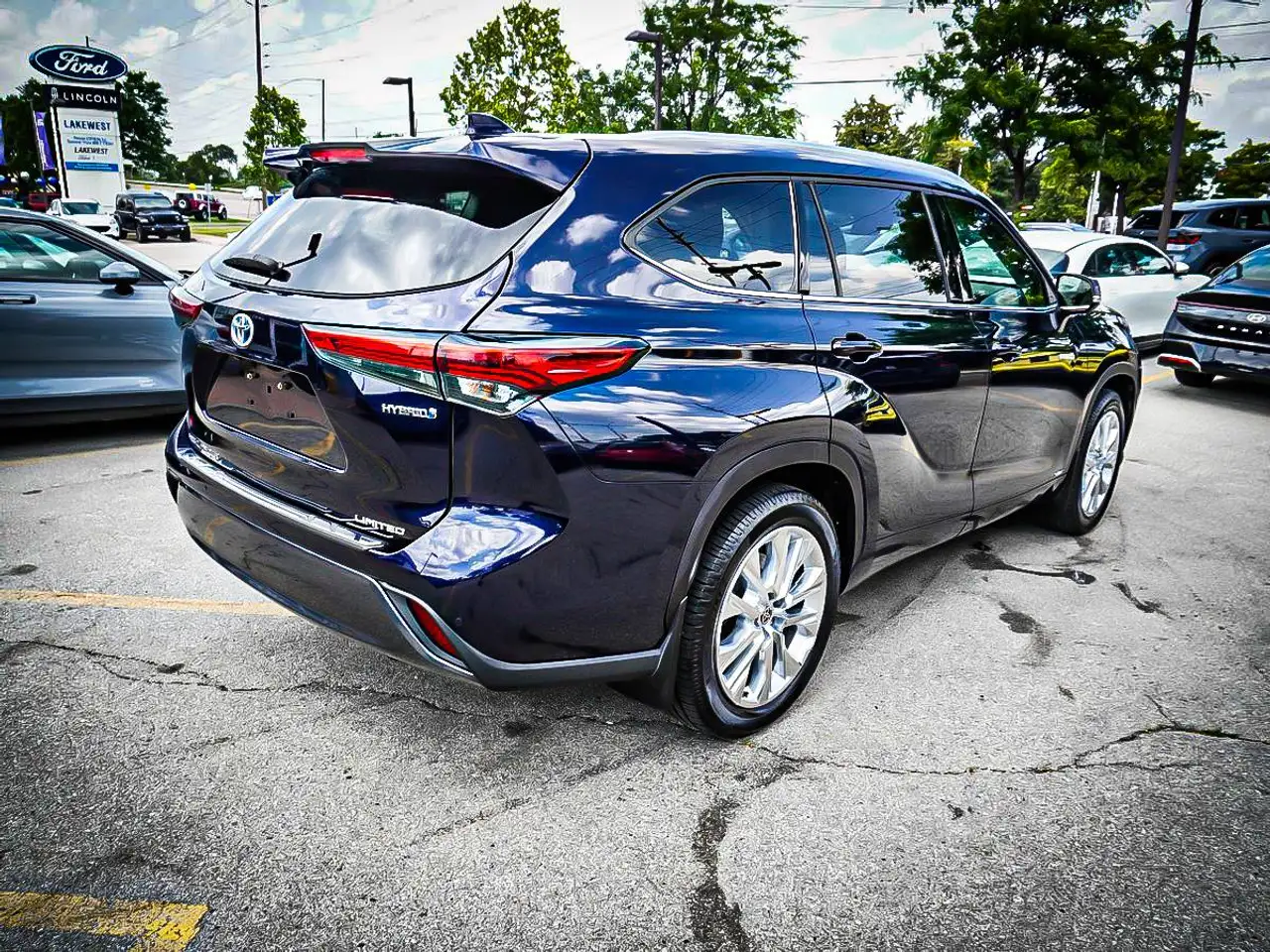 Toyota Highlander снимка Toyota Highlander