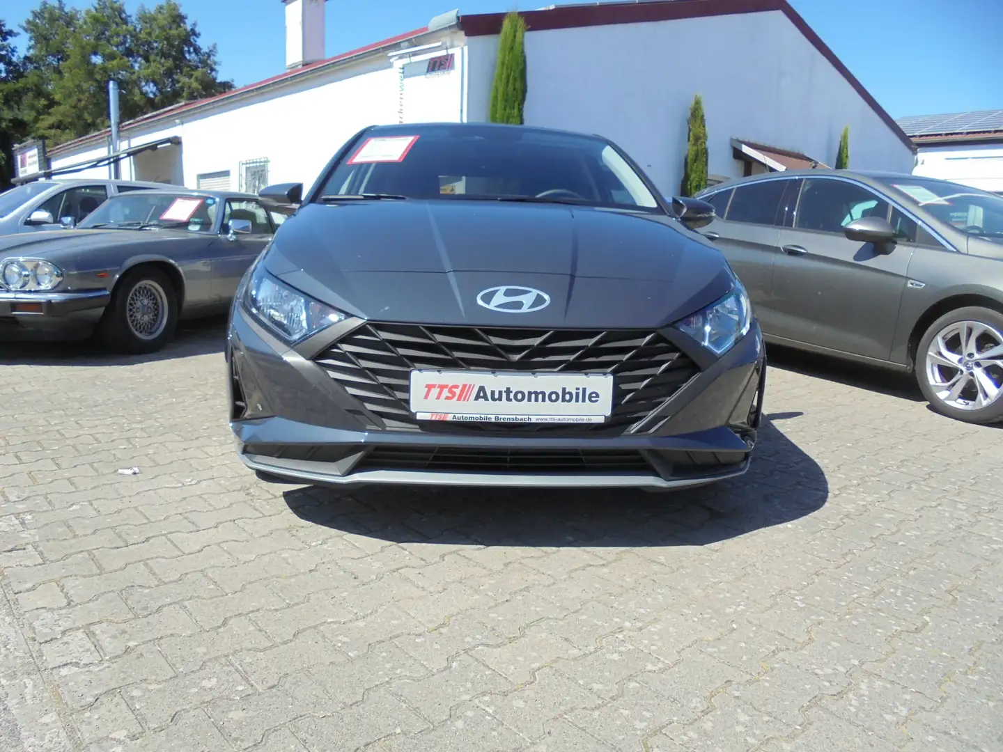 Hyundai i20 1.2 Trend Grau - 2