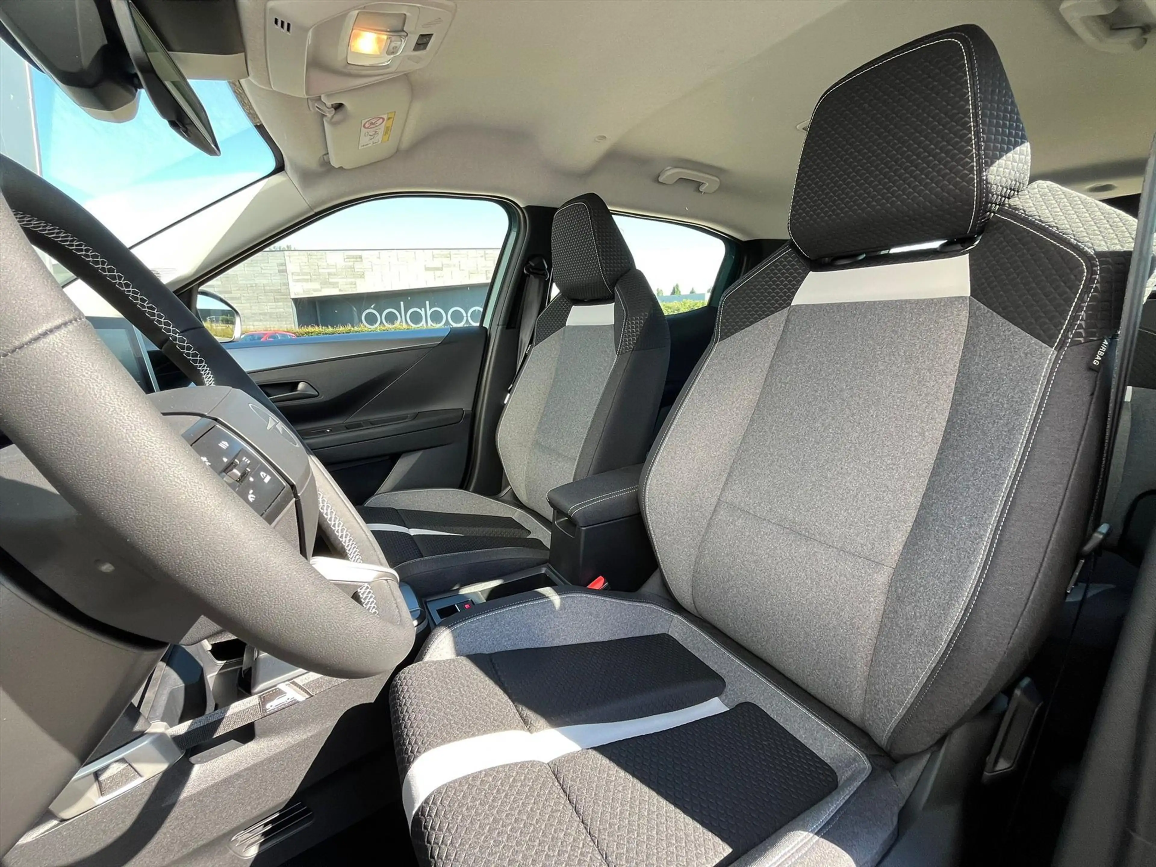 Opel Frontera 1.2 Hybrid 136pk Edition Automaat | Navigatie | Pa — photo 4