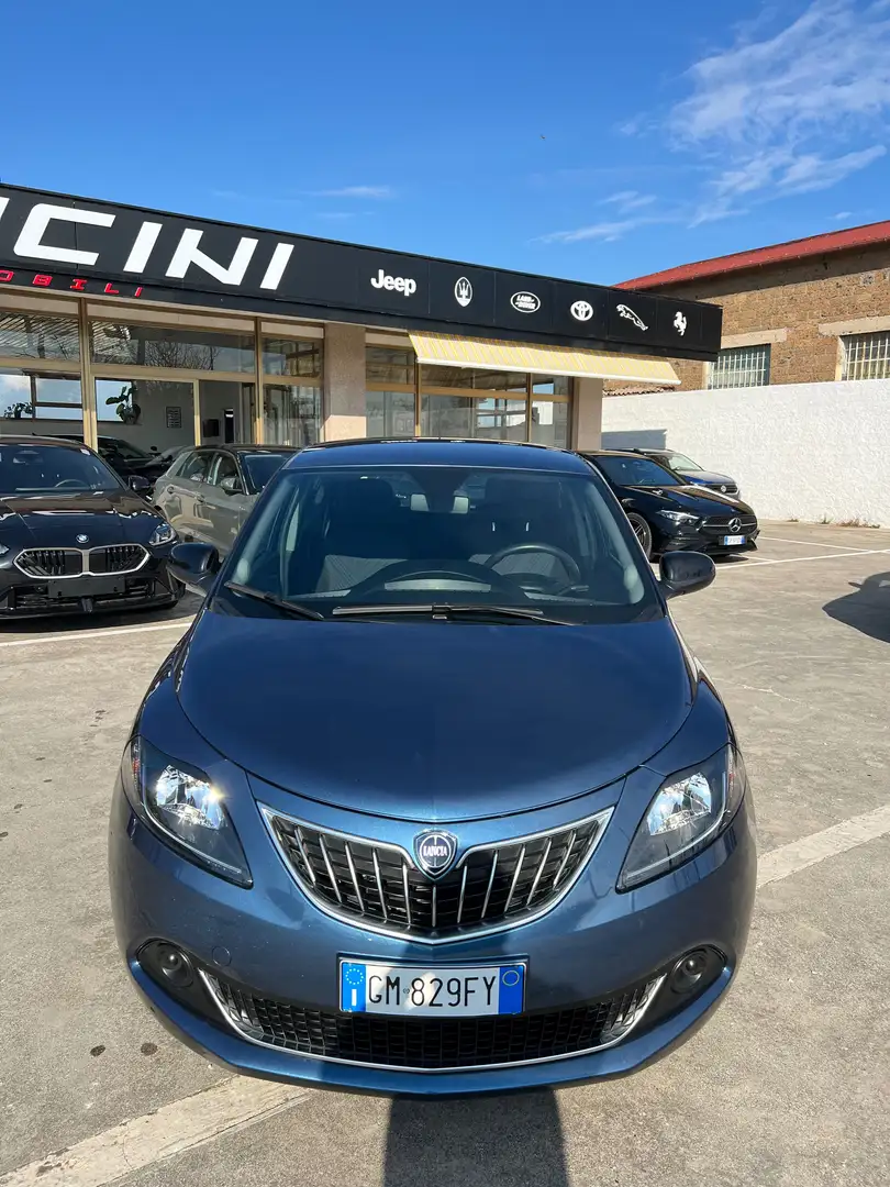 Lancia Ypsilon Ypsilon 1.0 firefly hybrid Gold Plus s Blu/Azzurro - 2