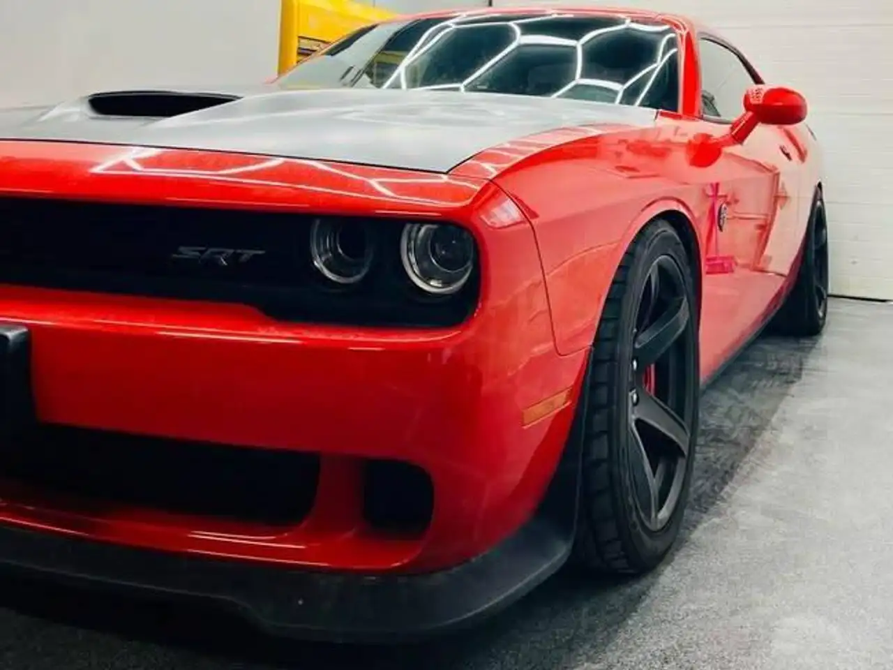 Dodge Challenger photo Dodge Challenger