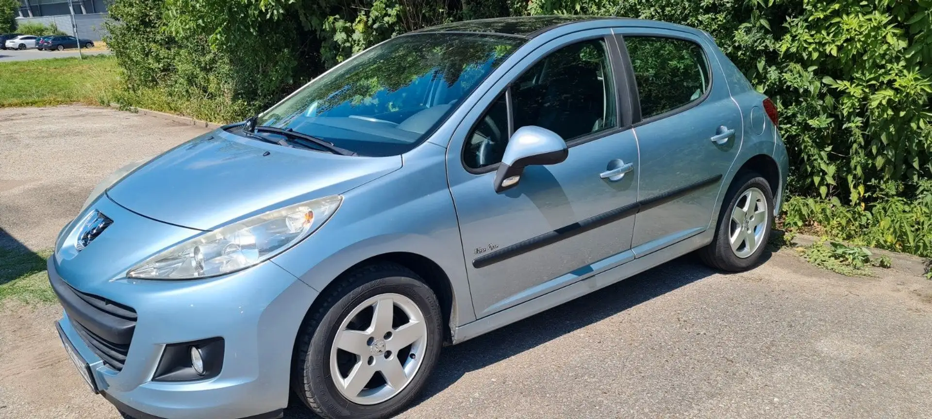 Peugeot 207 Urban Move Panoramadach *Klima Silber - 1