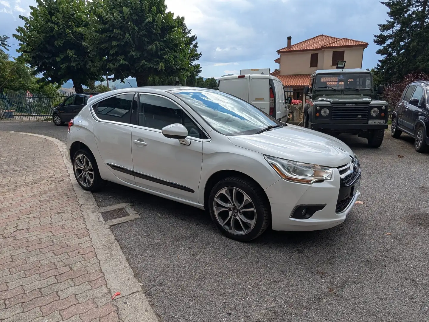 Citroen DS4 DS4 1.6 bluehdi Business 120cv Bianco - 1