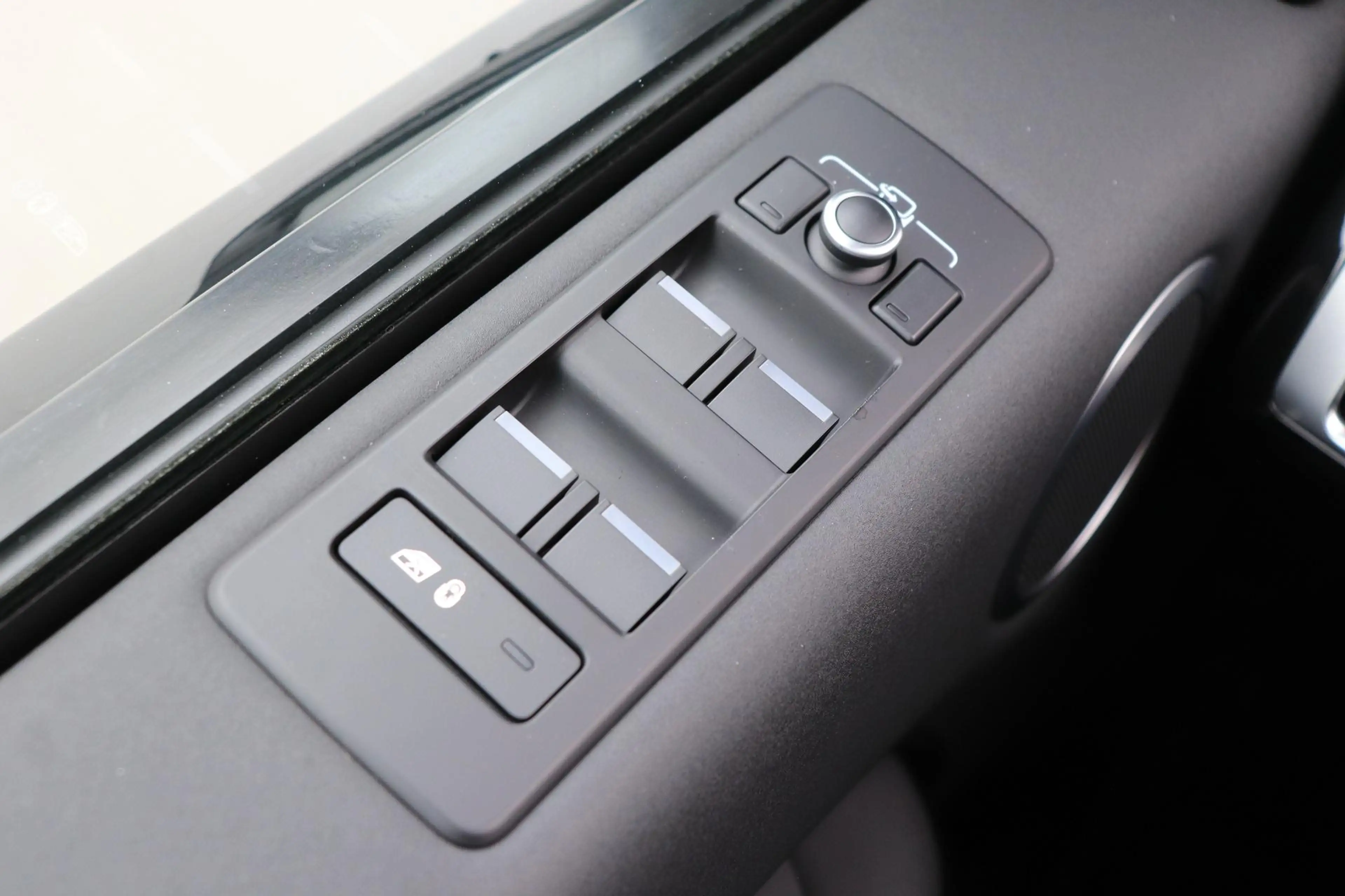 Land Rover Discovery 3.0 Sd6 SE | GRIJS KENTEKEN | Luchtvering | Trekha — photo 41