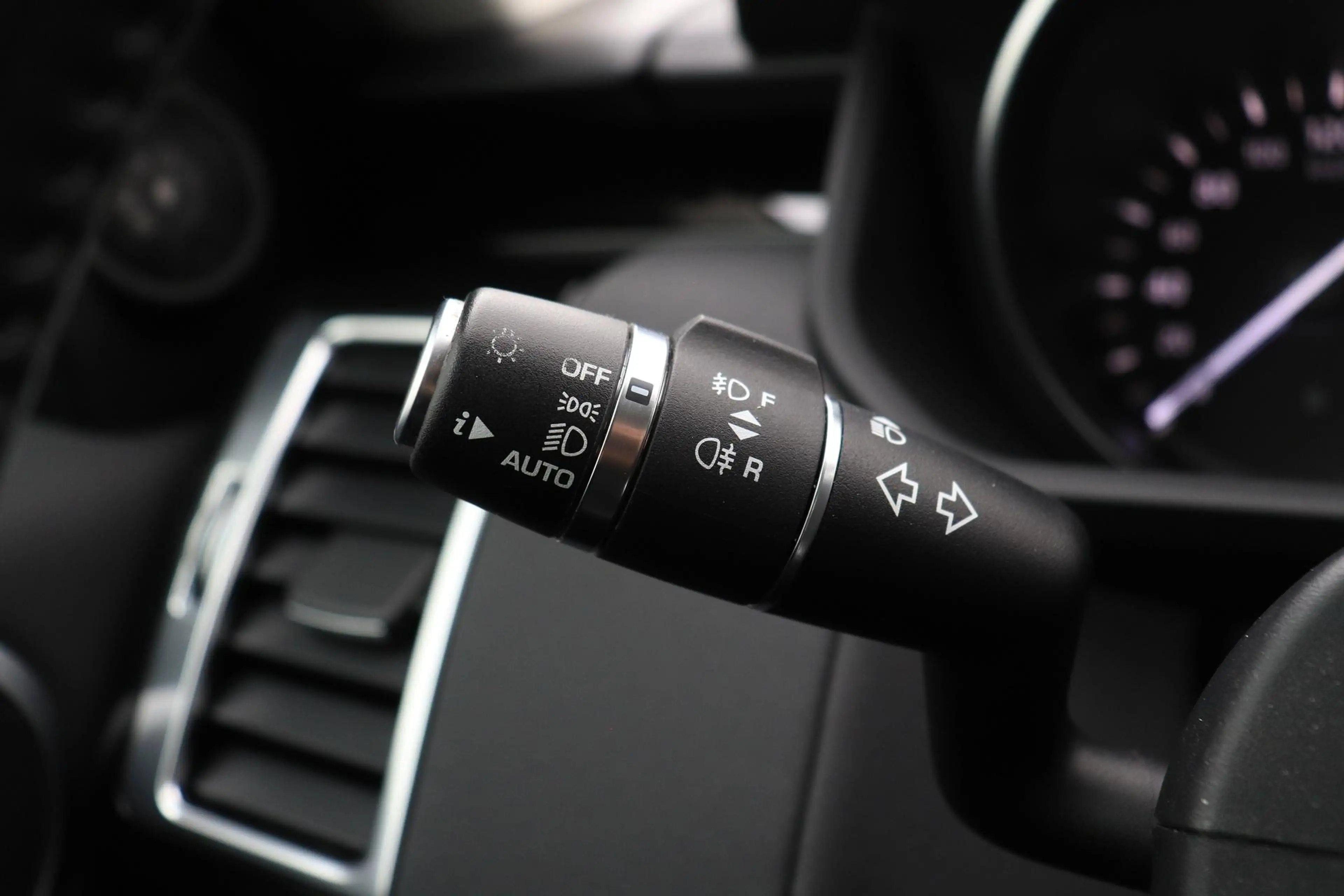 Land Rover Discovery 3.0 Sd6 SE | GRIJS KENTEKEN | Luchtvering | Trekha — photo 35