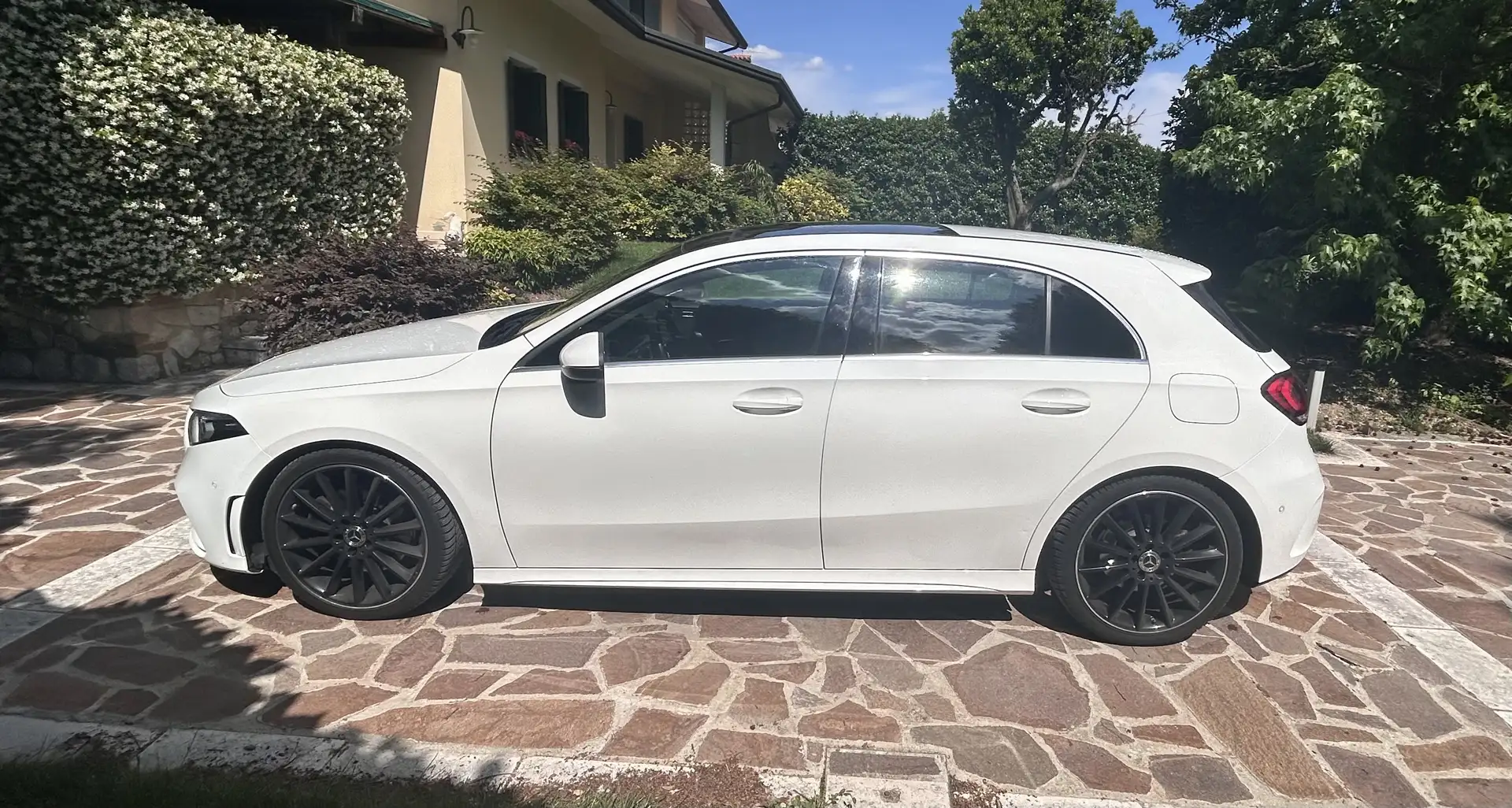 Mercedes-Benz A 220 Premium auto - 1
