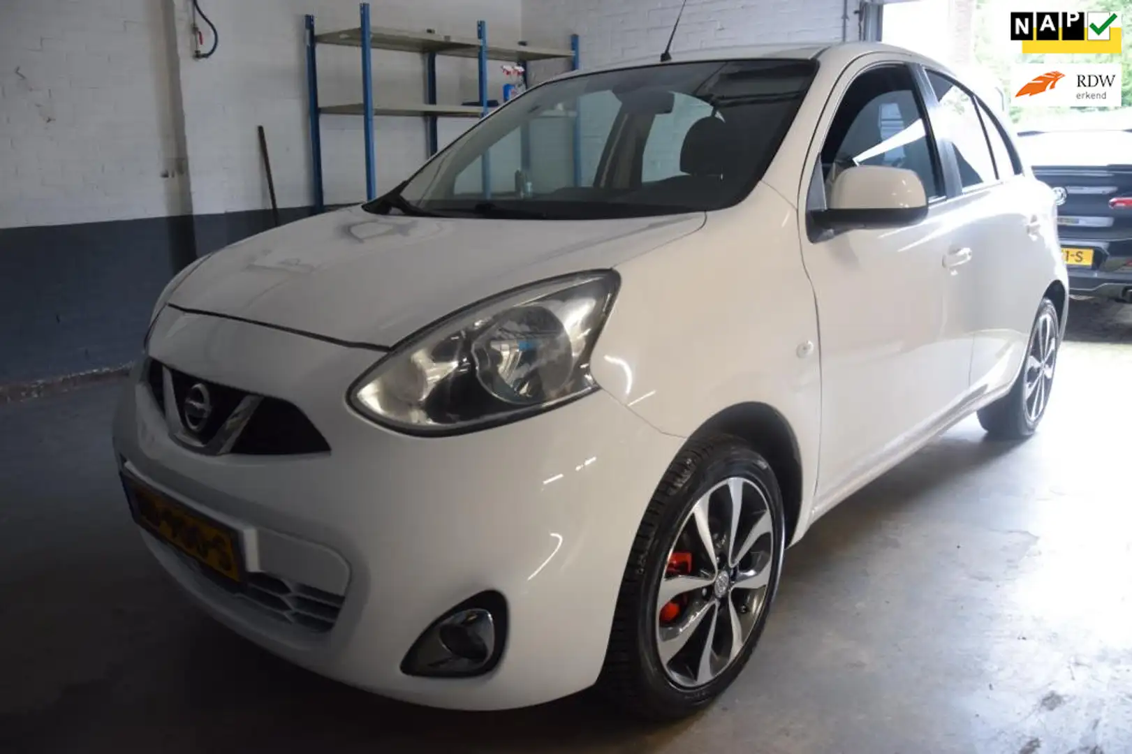 Nissan Micra 1.2 Connect Edition Wit - 1