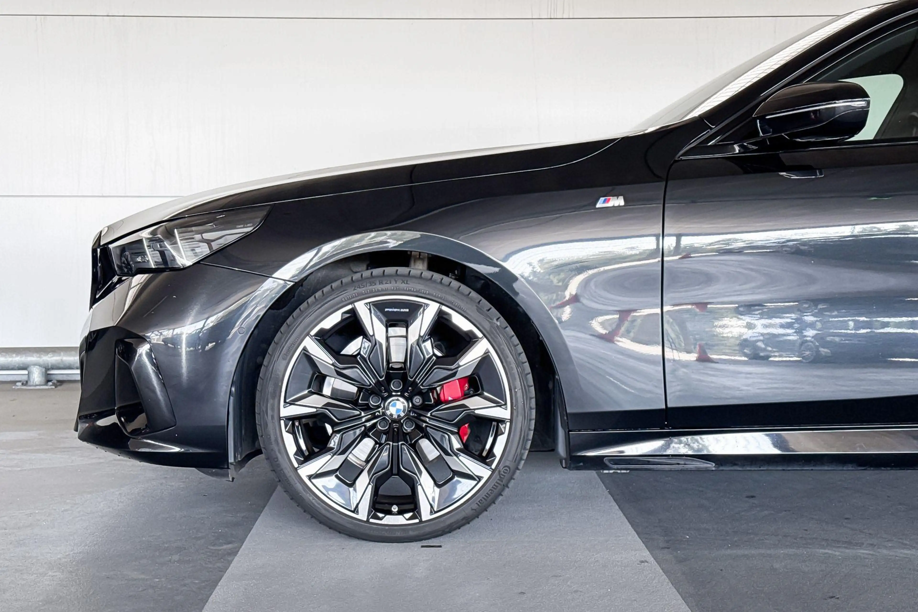 BMW 520 5 Serie Sedan 520i M-Sport Pro — photo 4