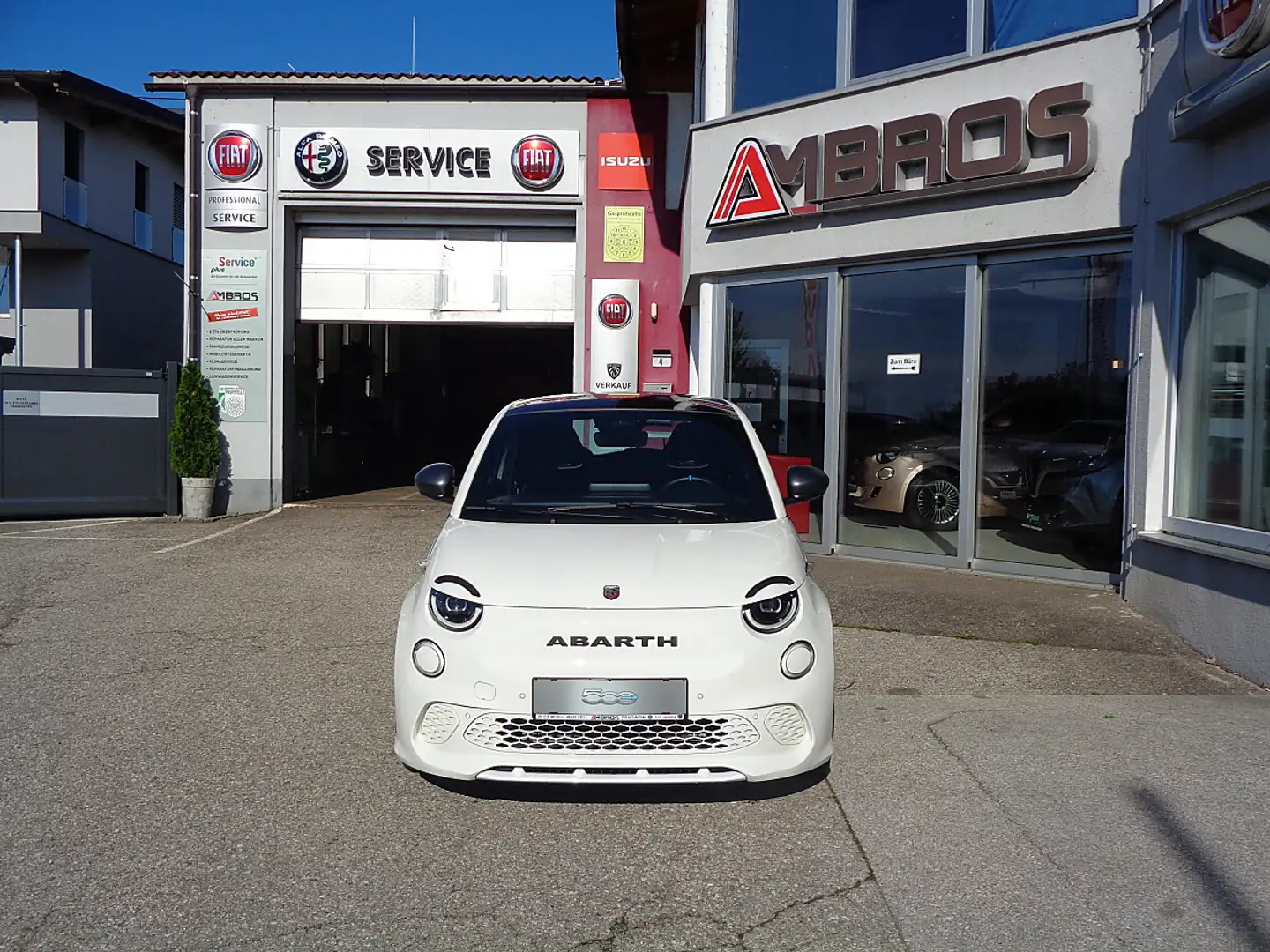Abarth 500e Turismo Weiß - 2