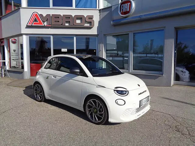 Abarth 500e Turismo