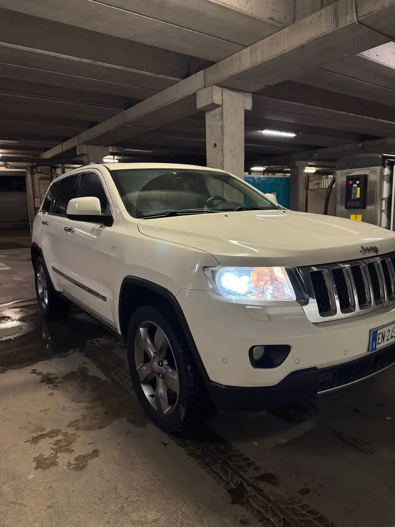 Jeep Grand Cherokee 3.0 crd Overland auto - 2