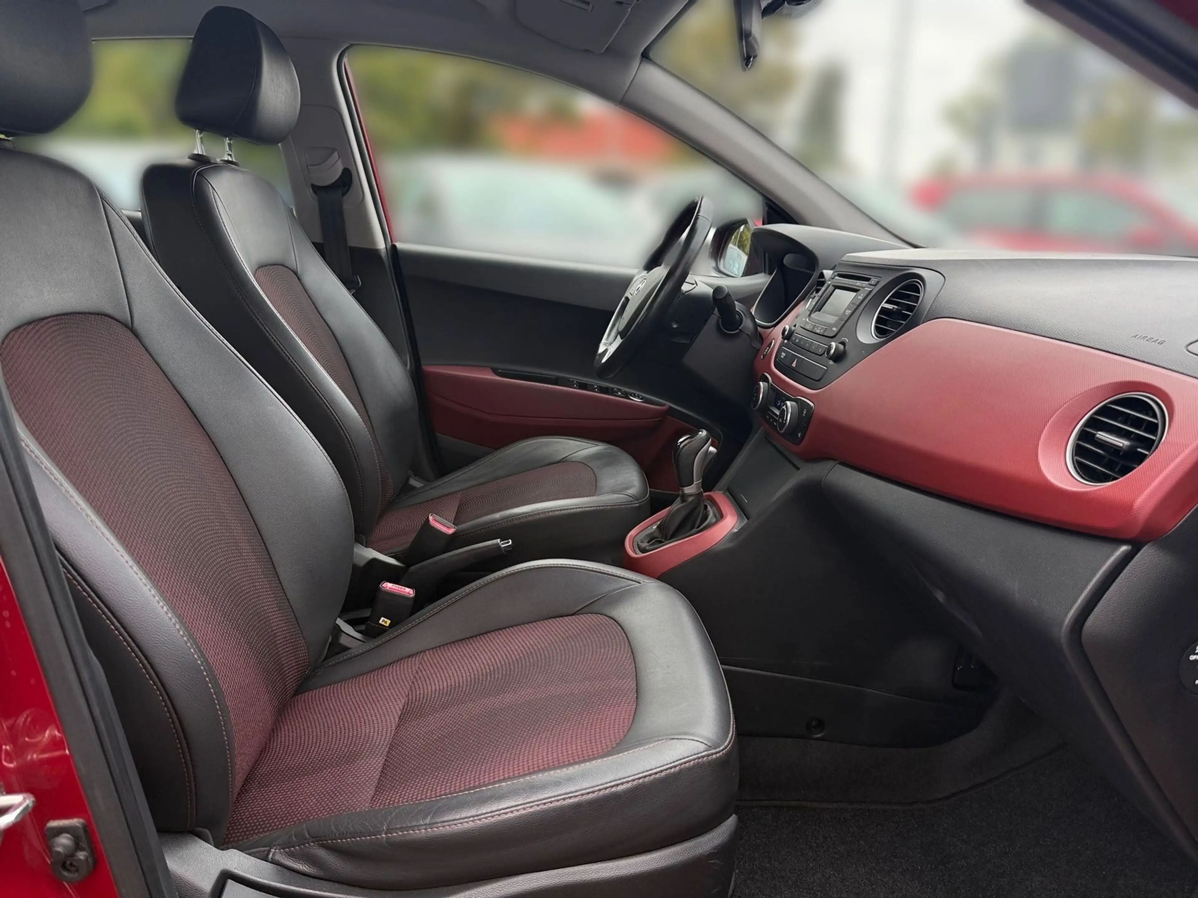 Hyundai i10 1.2i Automatik Style PDC Bluetooth Klimaaut. — photo 14