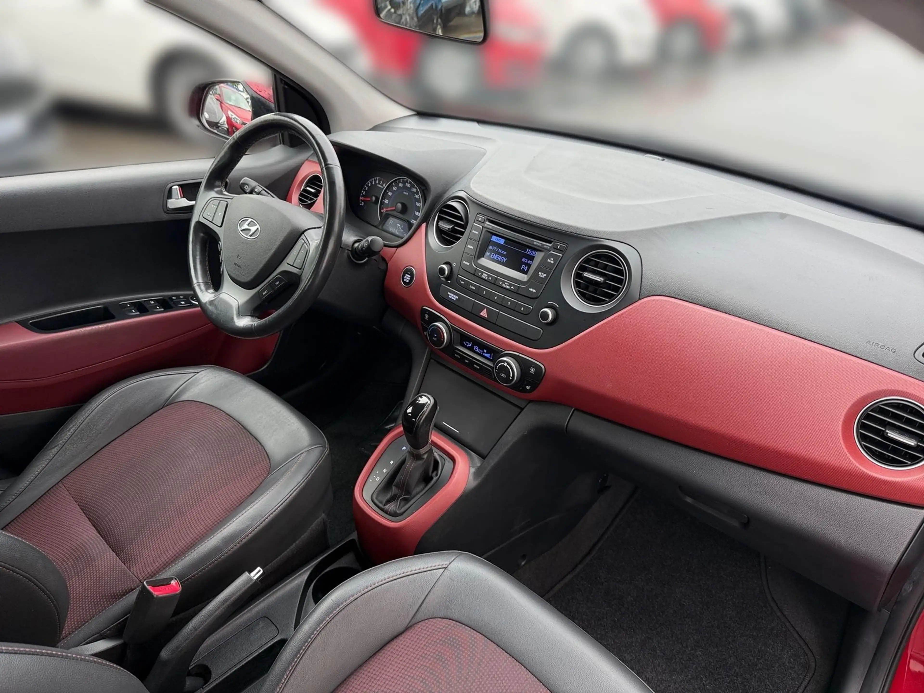 Hyundai i10 1.2i Automatik Style PDC Bluetooth Klimaaut. — photo 13