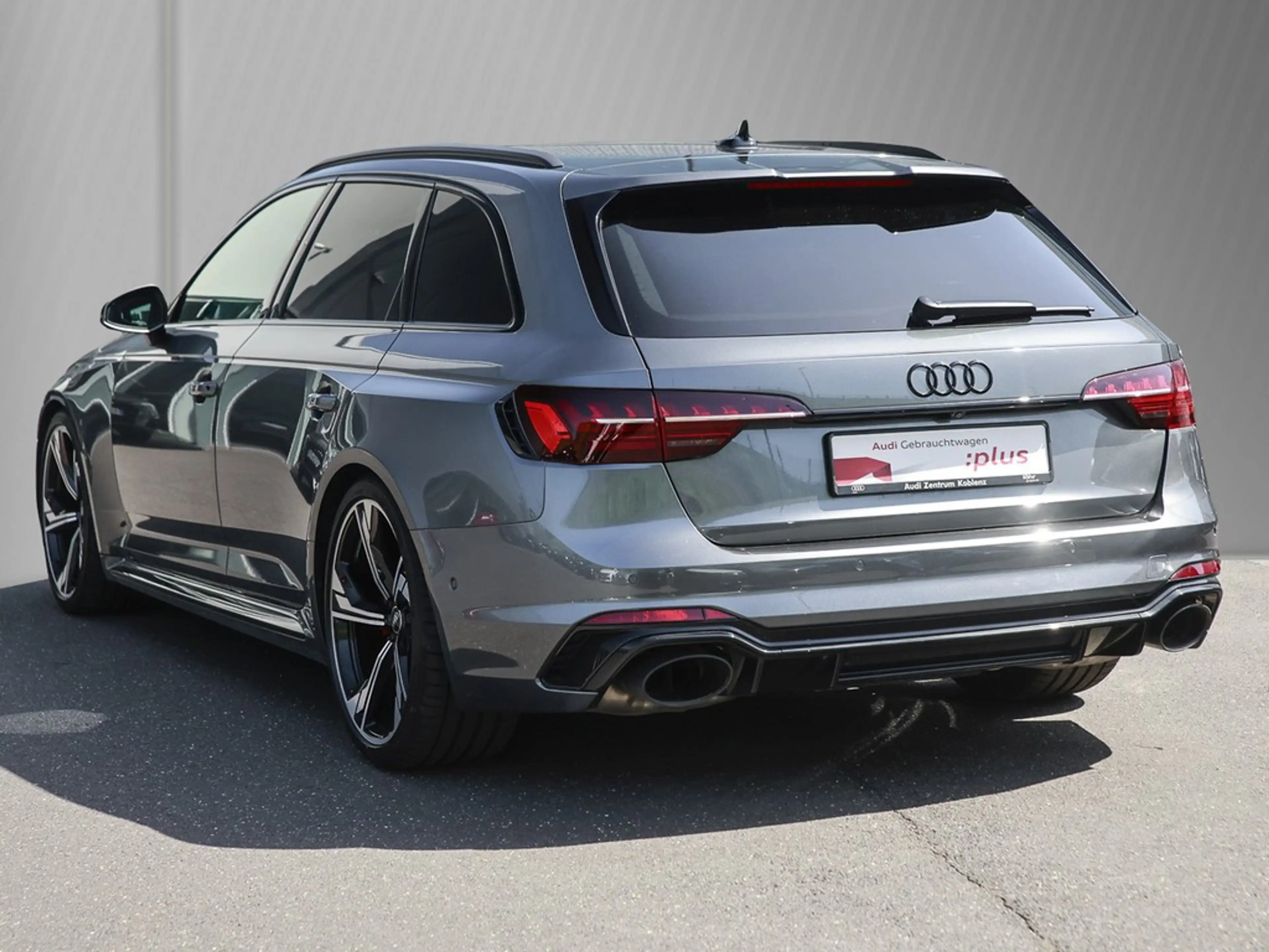 Audi RS4 RS 4 Avant 2.9 TFSI Navi Matrix Panorama AHK B&O — photo 6