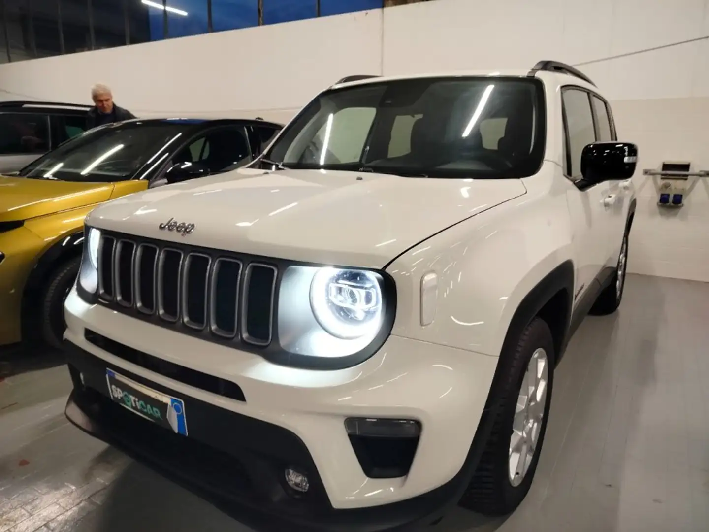 Jeep Renegade 1.6 Mjt 130 CV Limited Blanc - 1