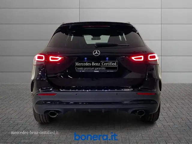 Mercedes-Benz Gla view 5