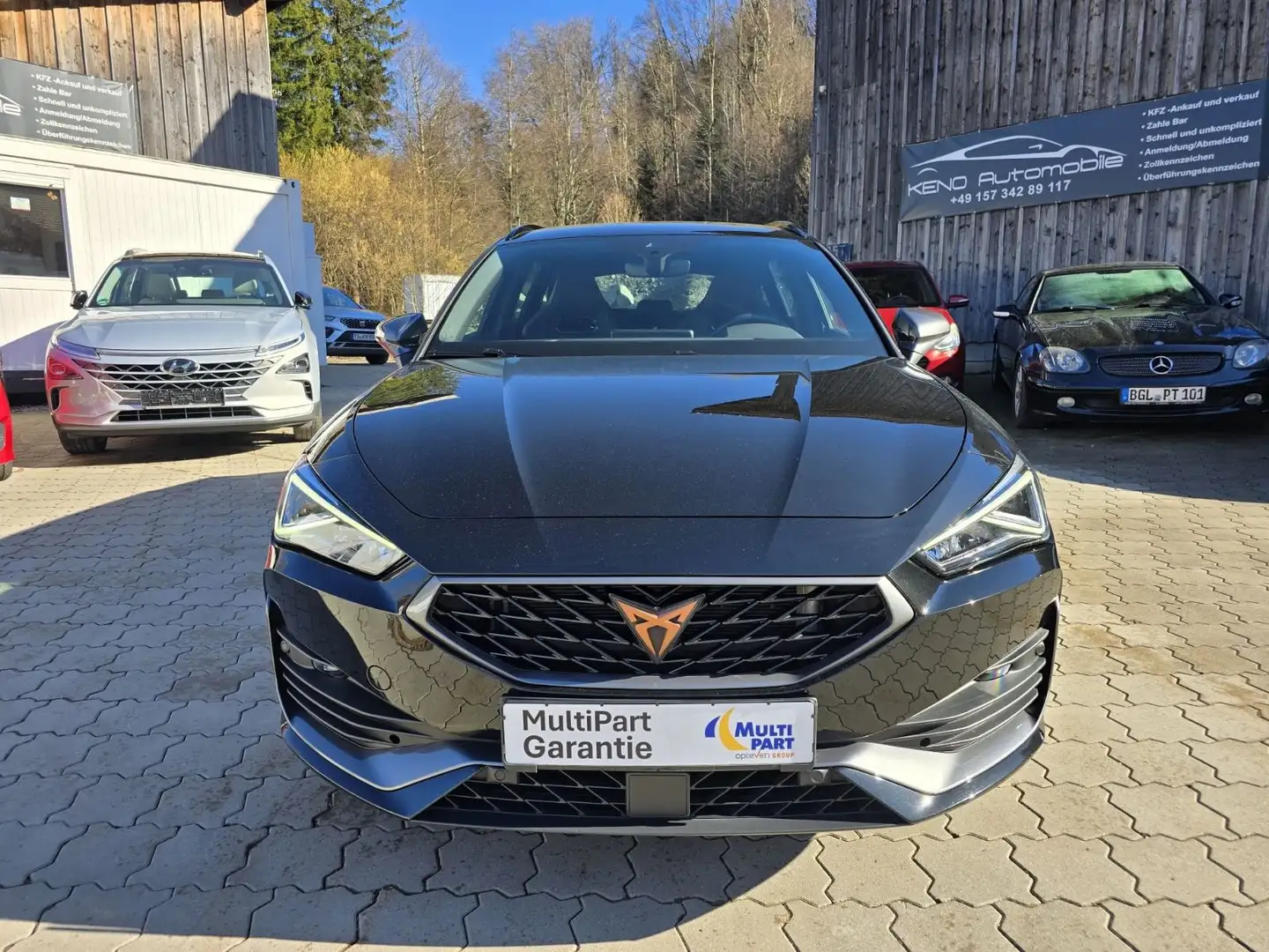 CUPRA Leon Sportstourer e-Hybrid Rot - 2