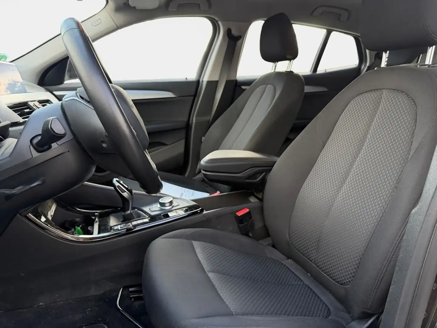 BMW X2 Schwarz - 2