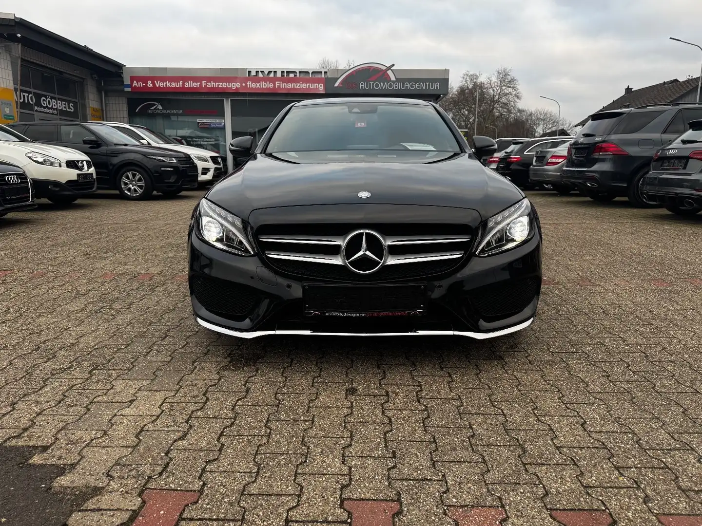 Mercedes-Benz C 250 7-G Limo AMG PANO LED KAMERA LEDER Noir - 2