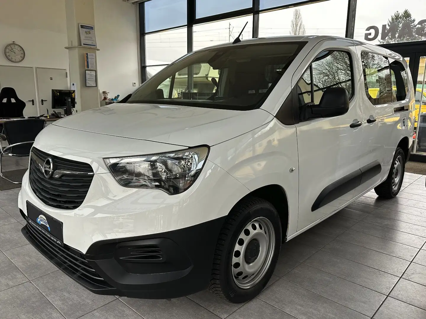 Opel Combo E XL L2*3 Sitzer*bis zu 12 Mon Garantie Blanc - 1